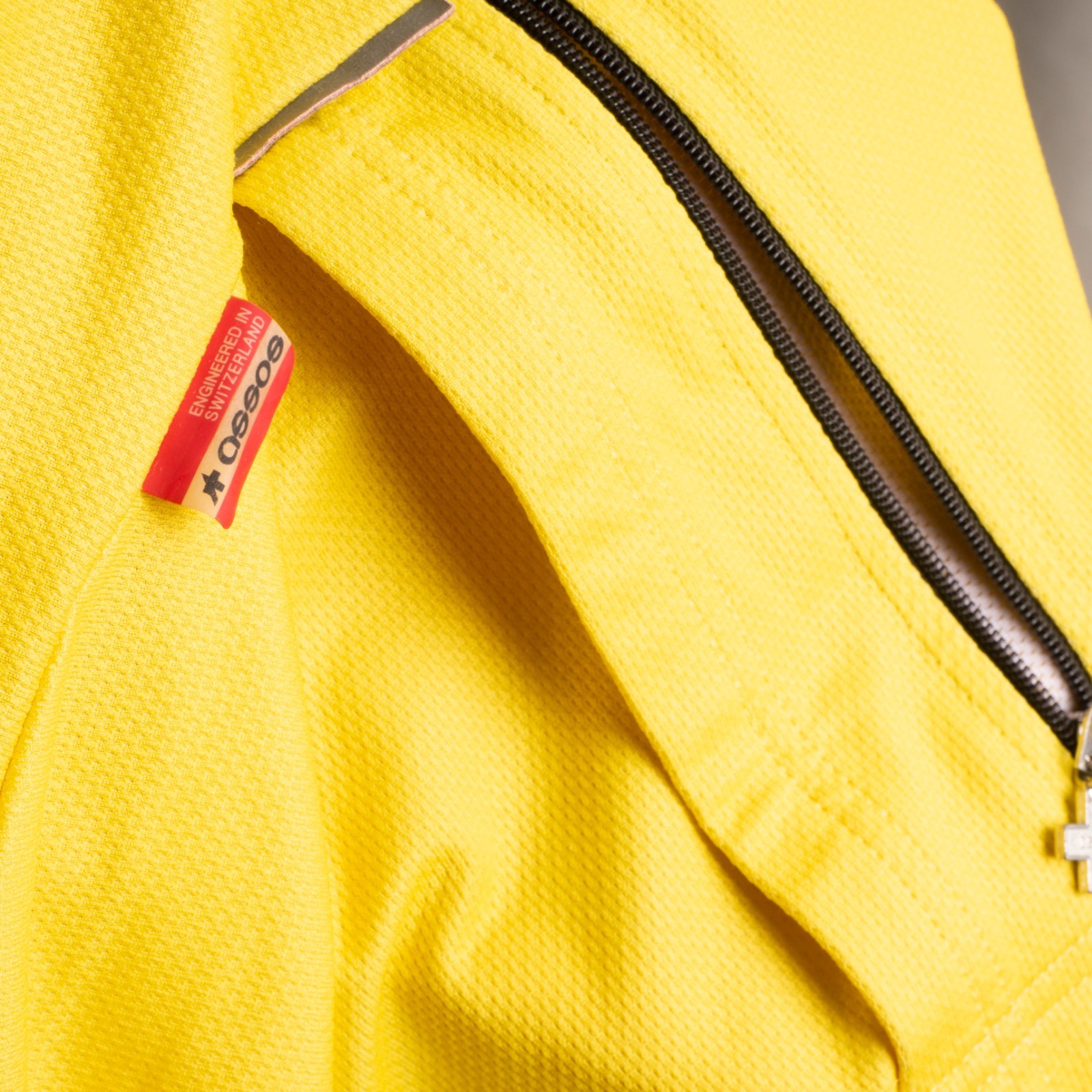 Assos Mens Switzerland S.Uno Cycling Full-Zip Jersey – Yellow, Size M/L