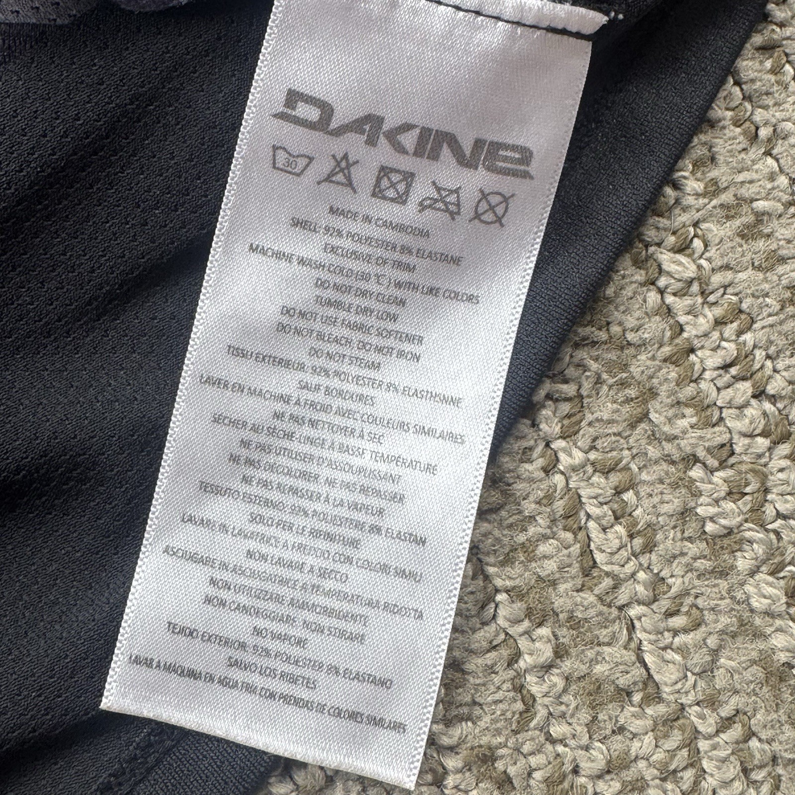 Dakine Womens L Cadence Bike Cycling Jersey Short Sleeve V Neck