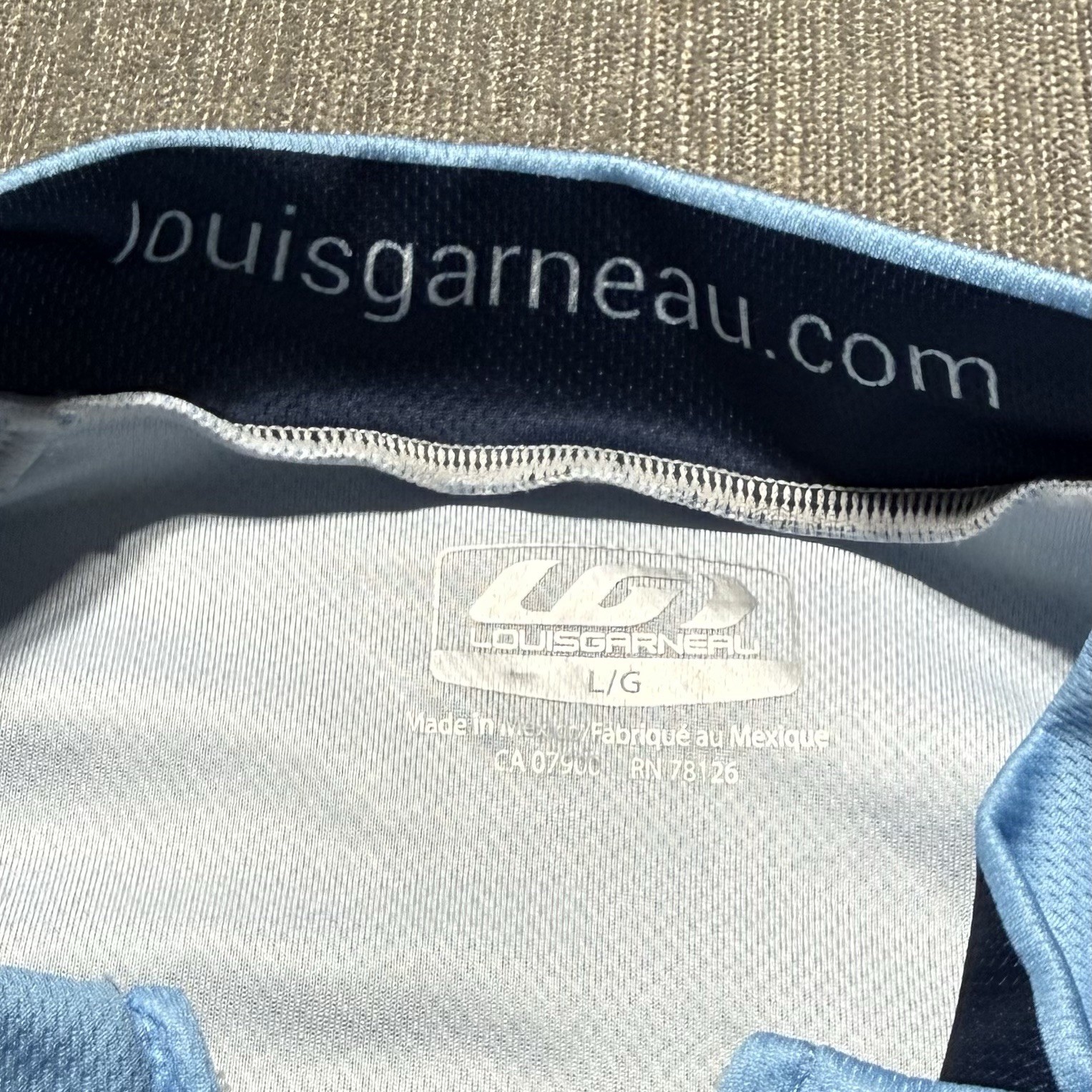 Men’s Louis Garneau Bicycle Racing Shirt Size Large Blue Compression Fit Sleek