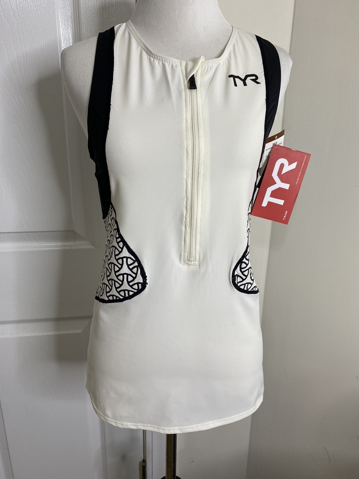 Women’s TYR Competitor Singlet Compression Web Cycling Shirt •Size XS *NWT