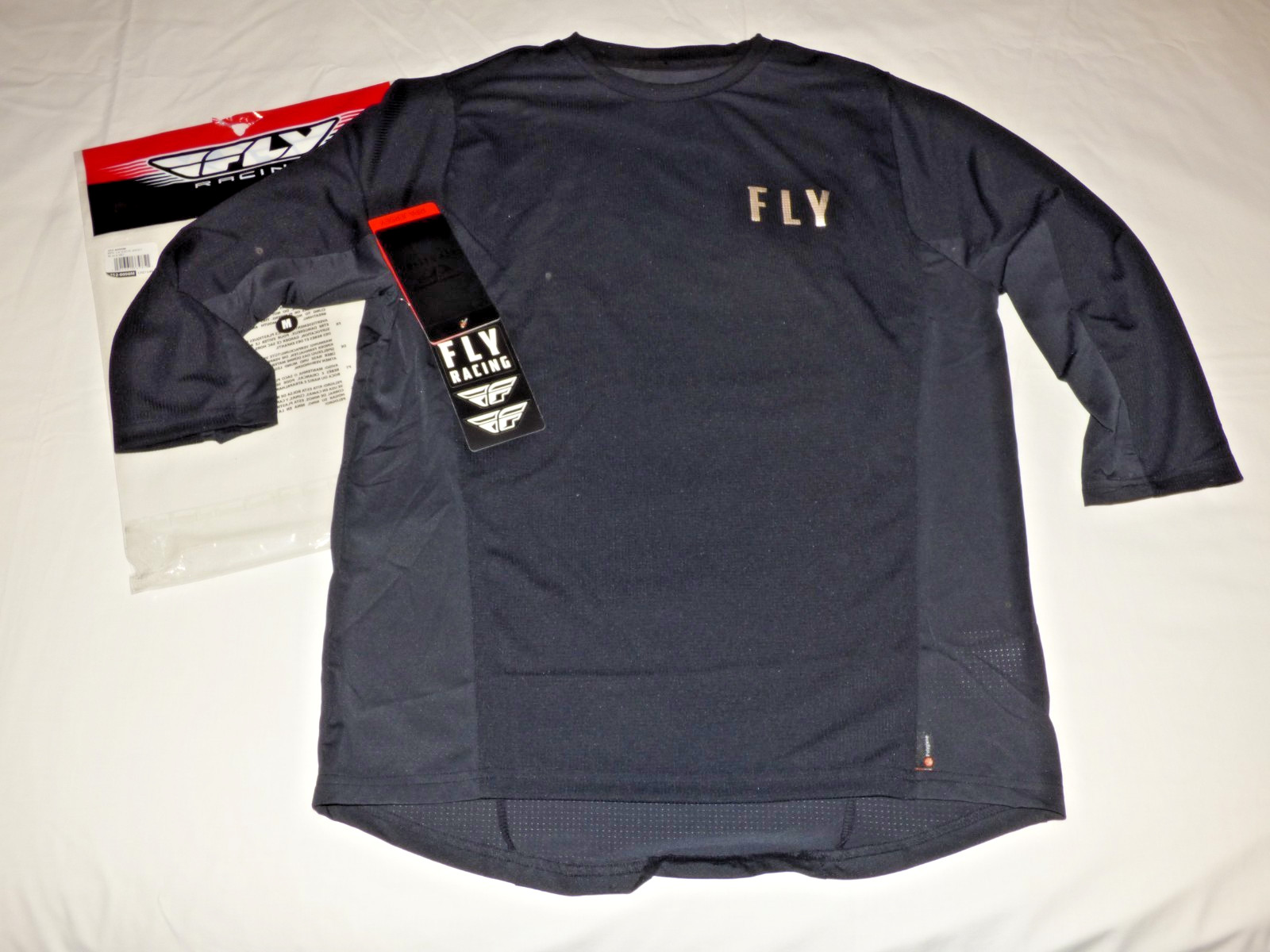New FLY RACING Ripa 3/4 Sleeve BLACK Jersey Pro Fit NIP Adult Medium Bicycle
