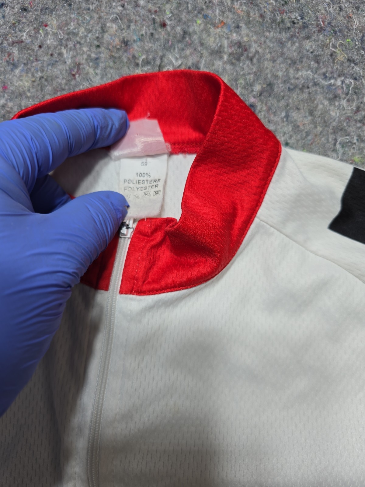 Vermarc Jersey Men’s Cycling Size S Red and White Short Sleeve Full Zip (A3-68)
