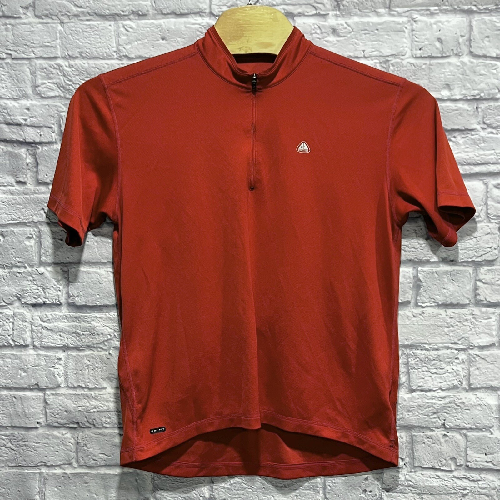 Nike ACG Vintage Dri Fit Short Sleeve 1/4 Zip Bicycle Back Pocket T Shirt Medium
