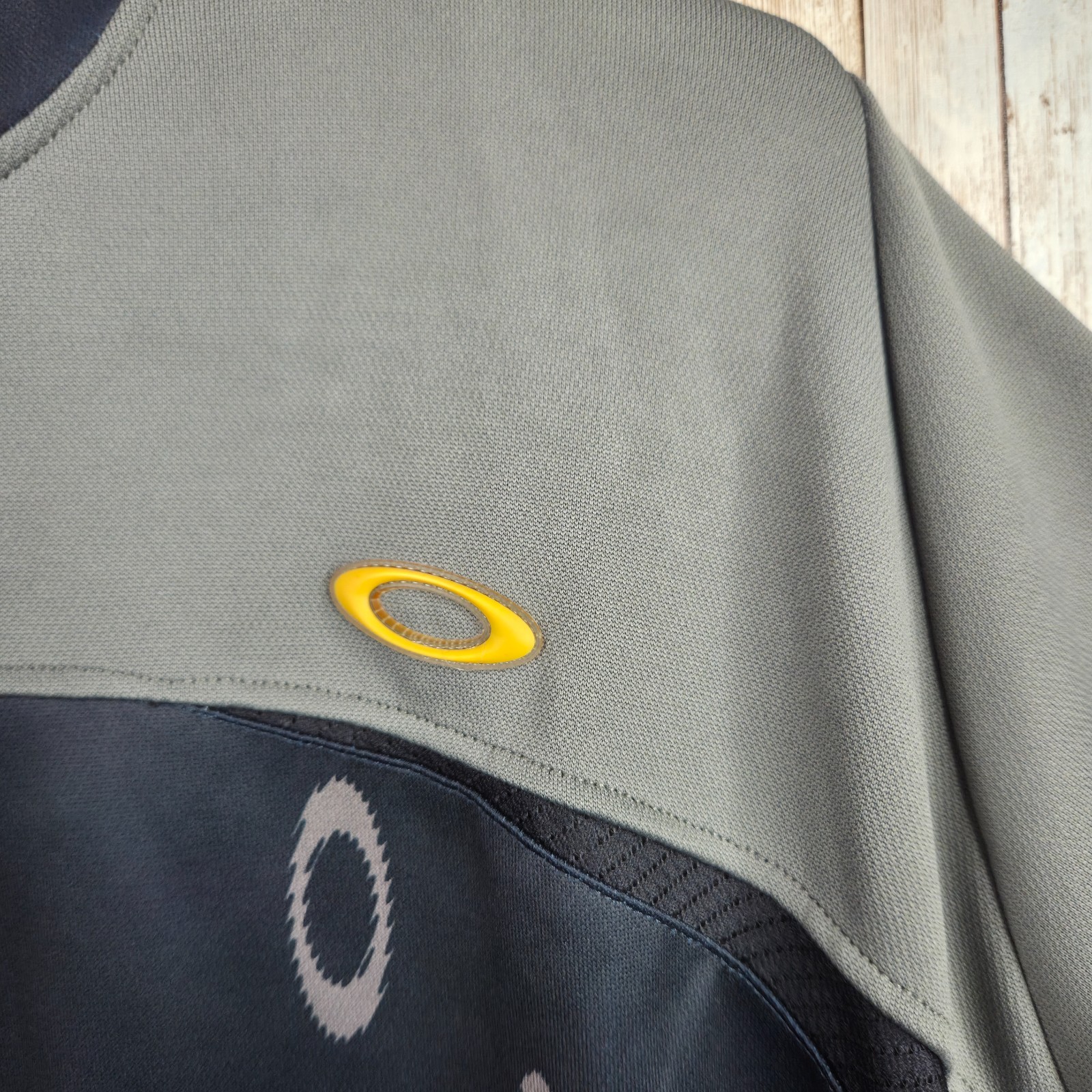 Vintage Oakley Cycling Jersey Size L Tactical Field Gear Scatter Logo Gorpcore
