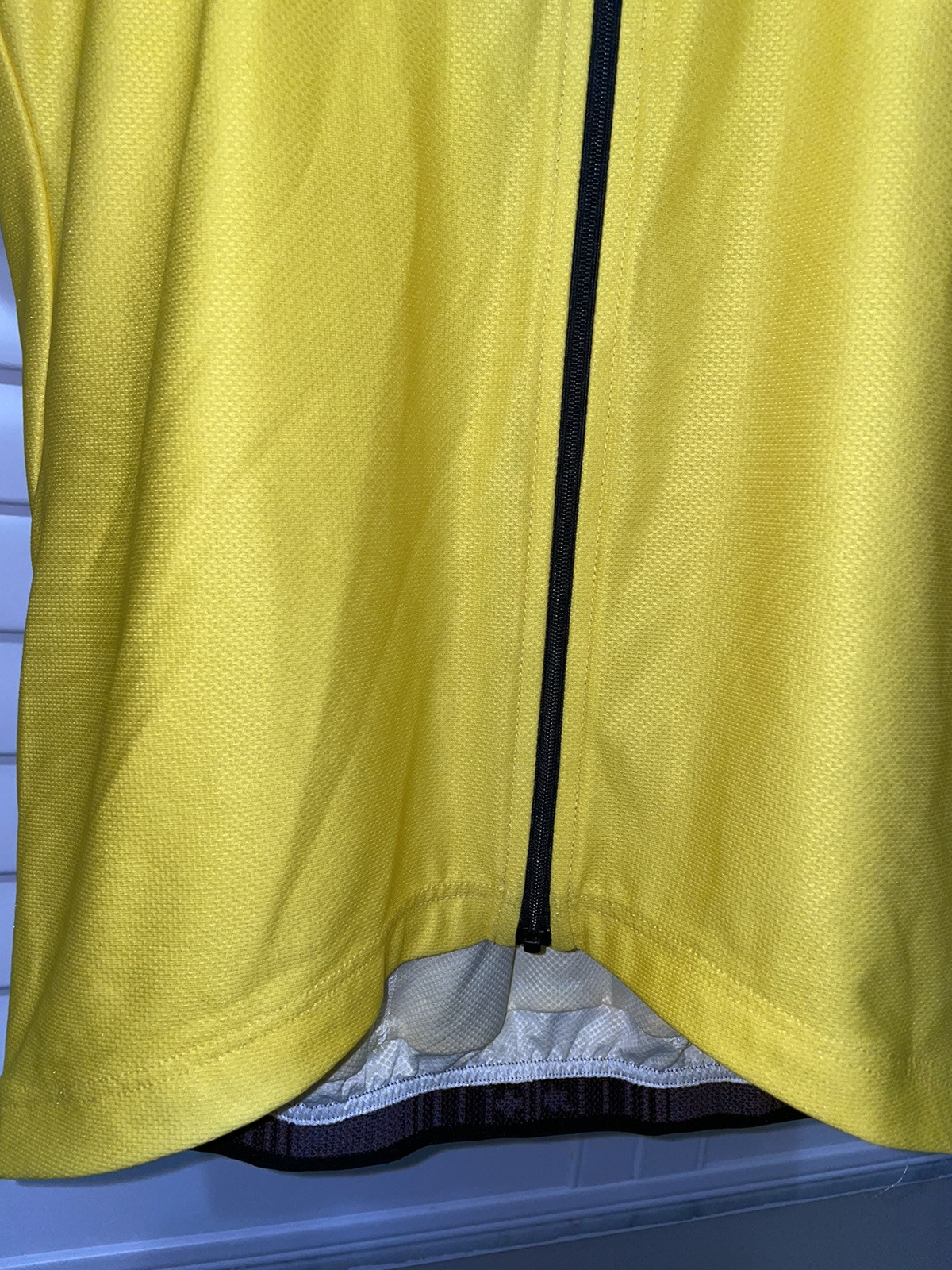 ASSOS SHORT SLEEVE FULL ZIP CYCLING JERSEY YELLOW LARGE