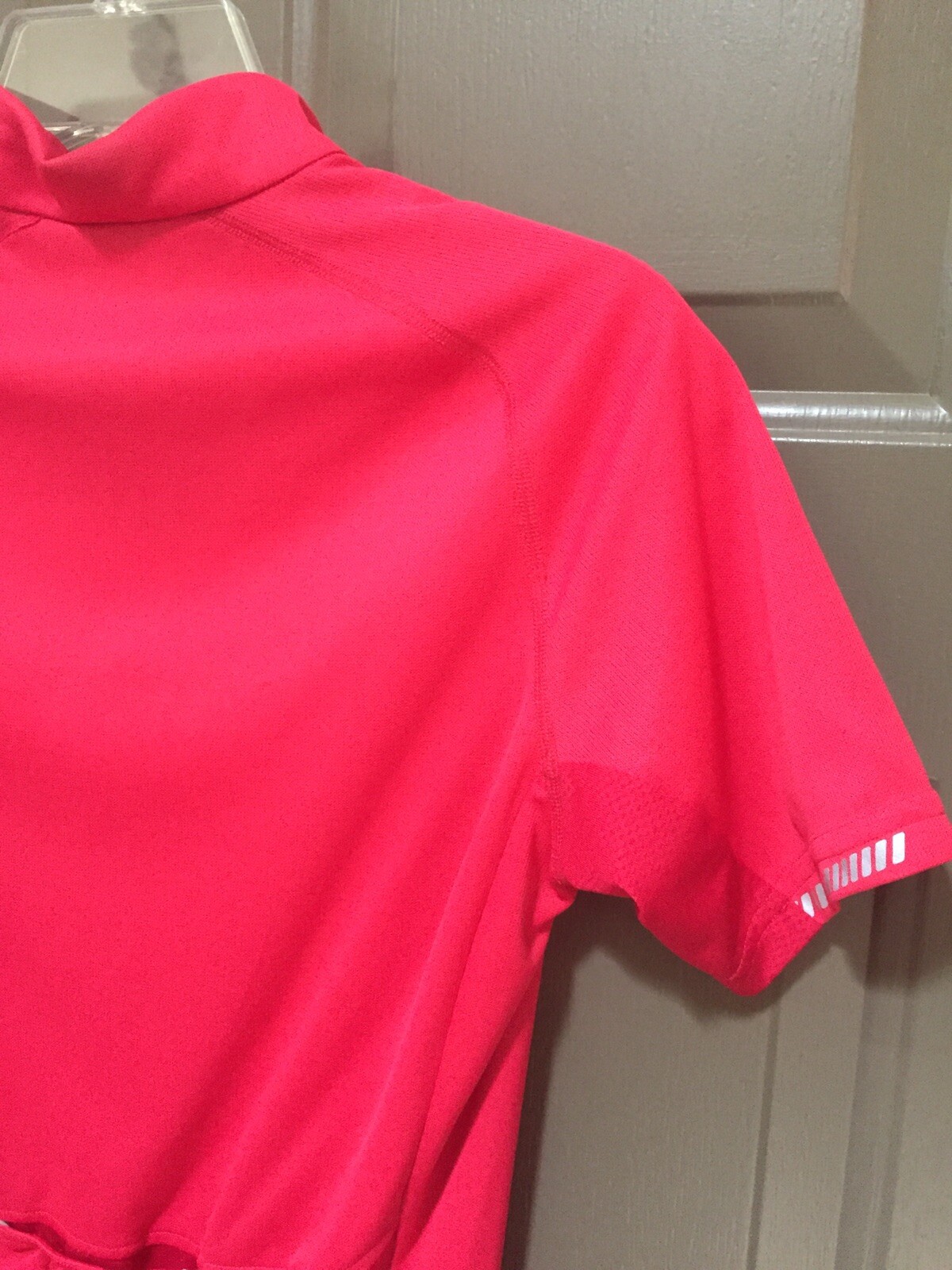 Gore Bike Wear Top Size Small 3 Back Pockets Partial Zip Neck Short Sleeve
