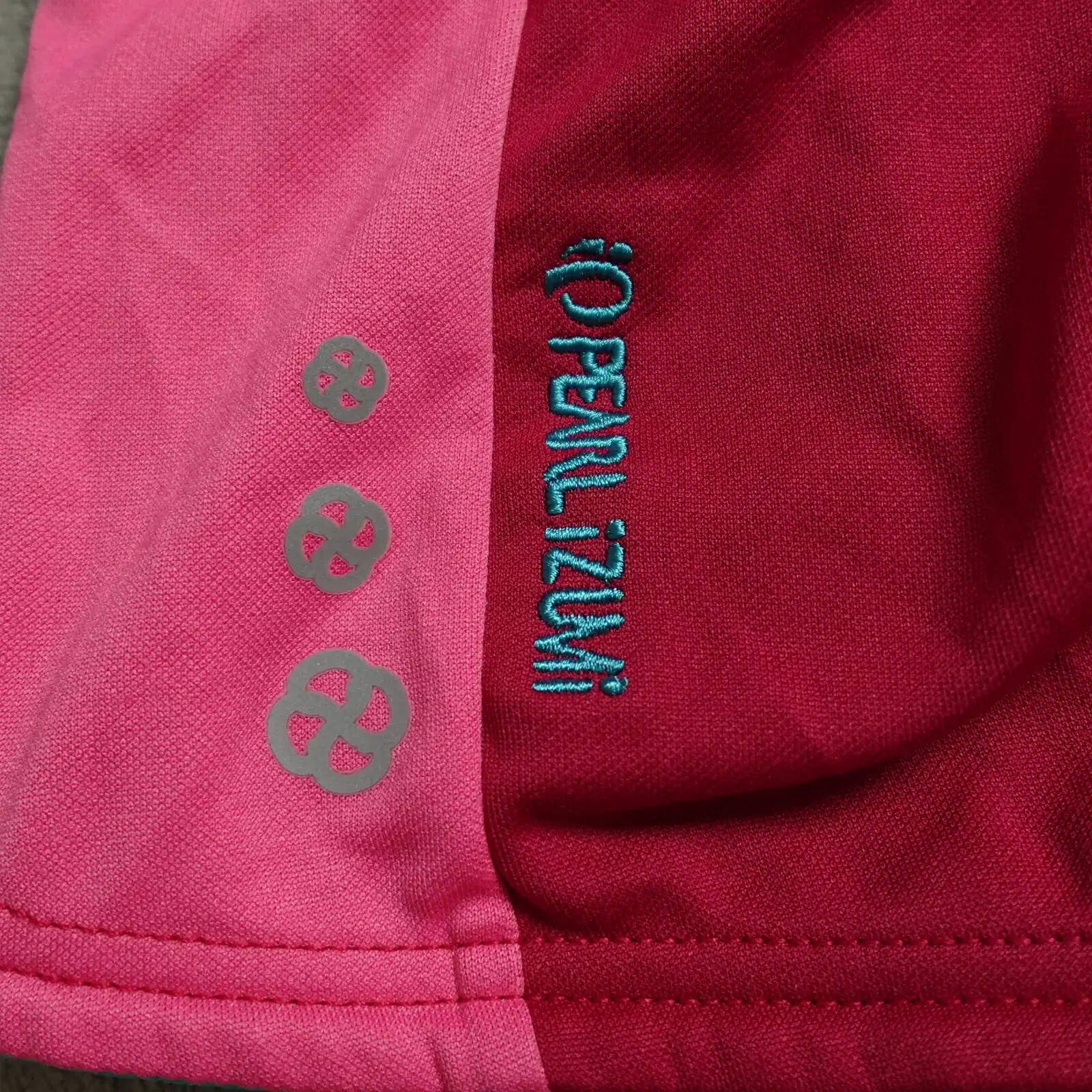 Pearl Izumi Cycling Shirt Women’s Medium Red Pink Colorblock Sleeveless 1/4 Zip