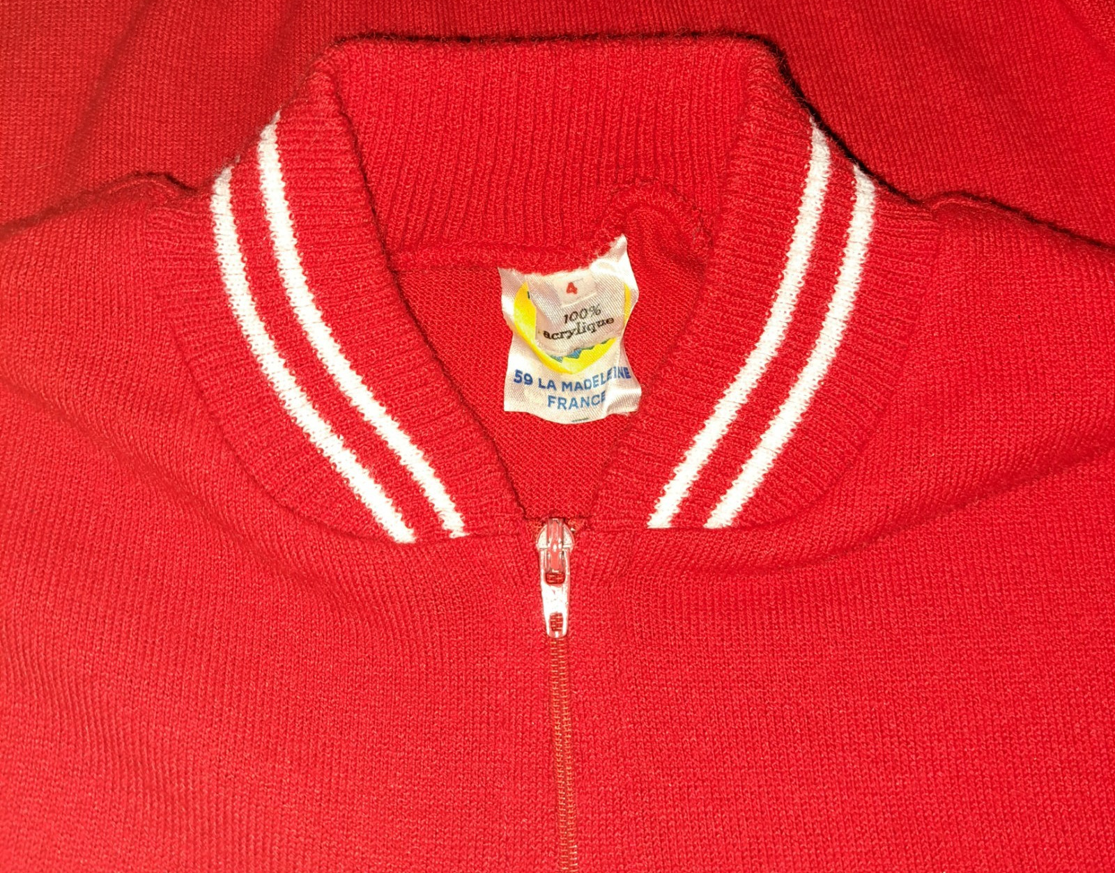 Au Tour De France Cycling Jersey Red Acrylic Euro “Size 4” check measurements