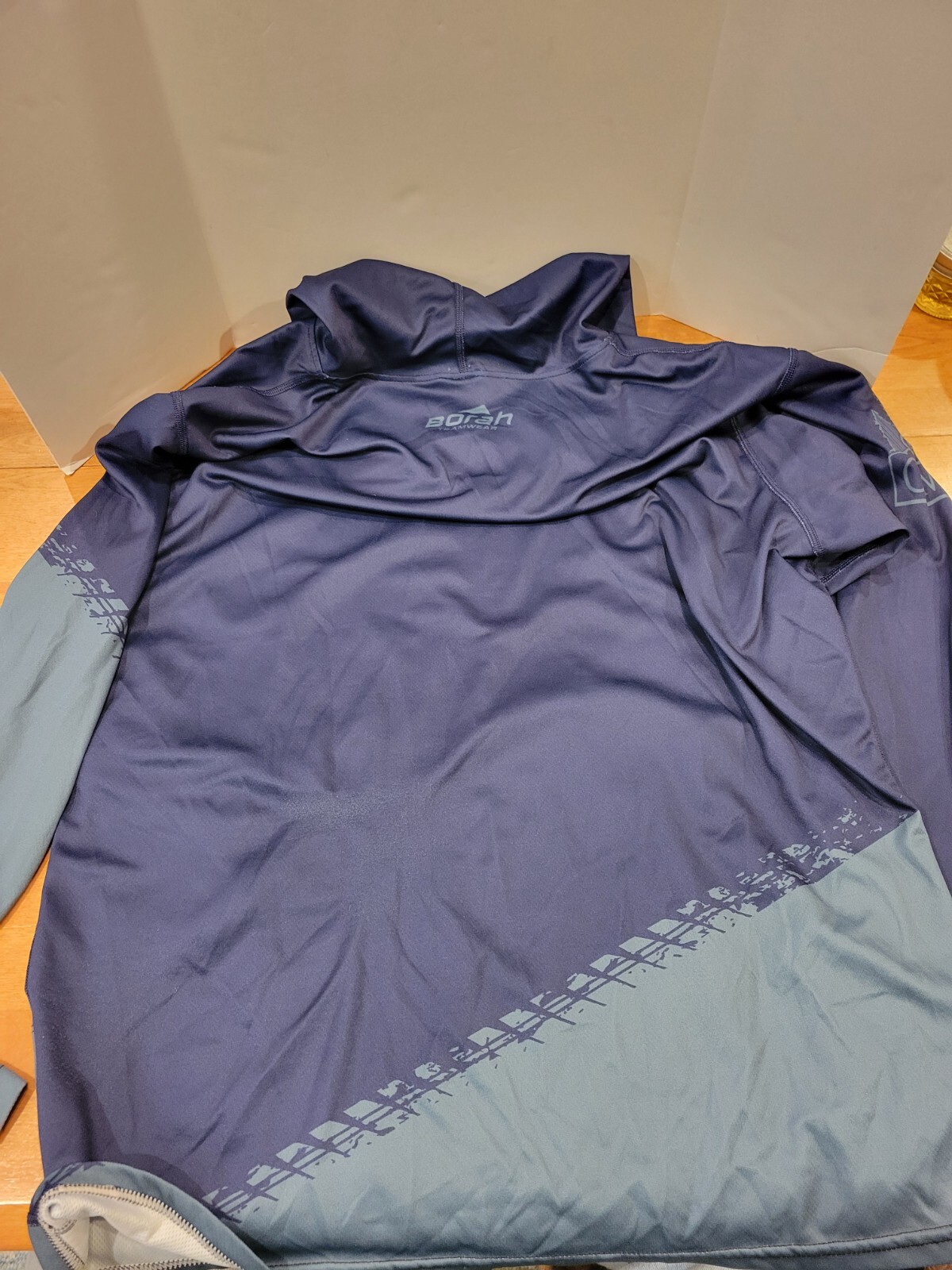 Borah Teamwear “Epic-Tribute To The Trails” Ladies XL Microfiber Hoodie NWOT
