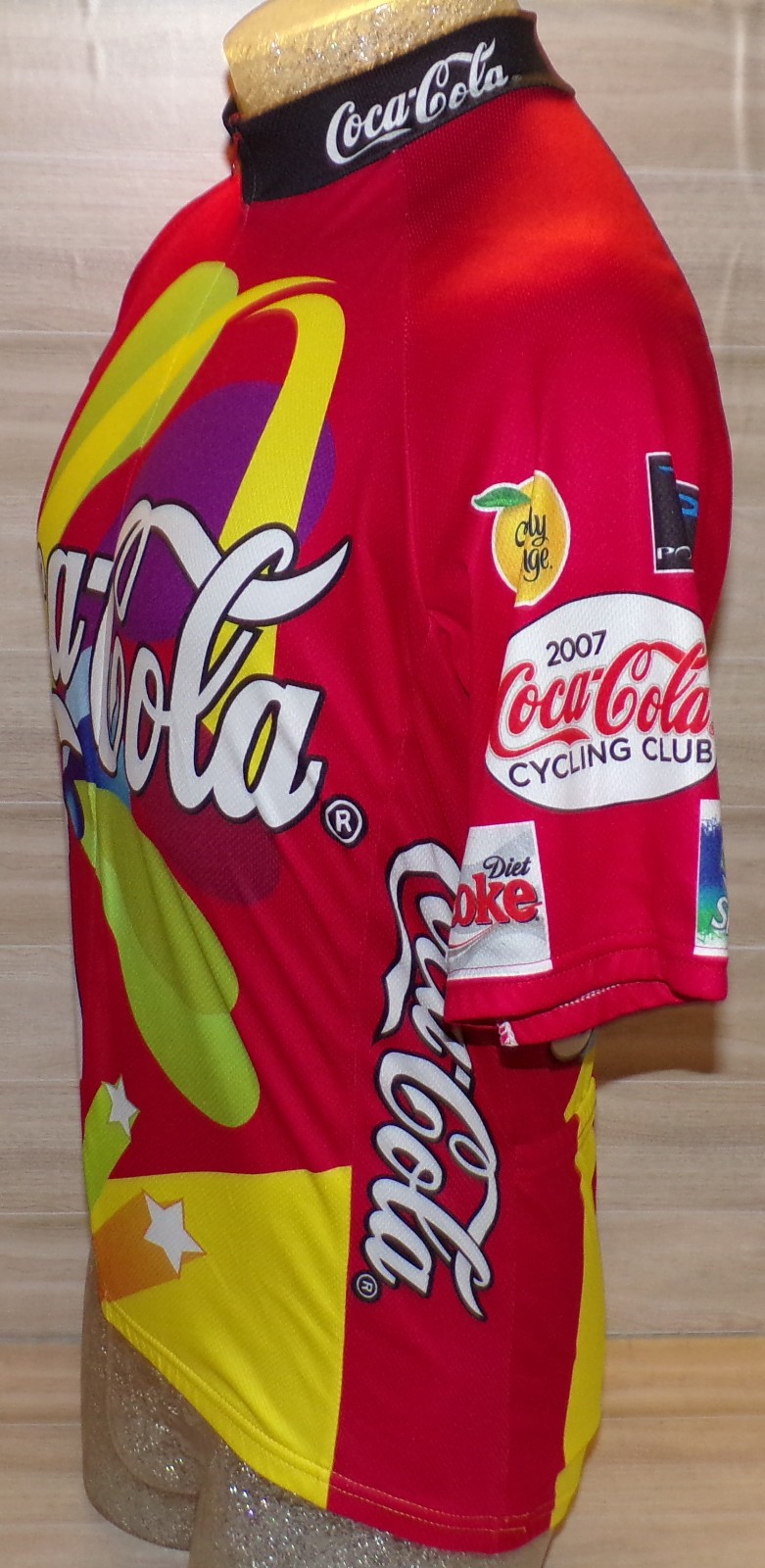 2007 COCA COLA CYCLING CLUB MEDIUM BIKE BYCYCLE JERSEY SHIRT .