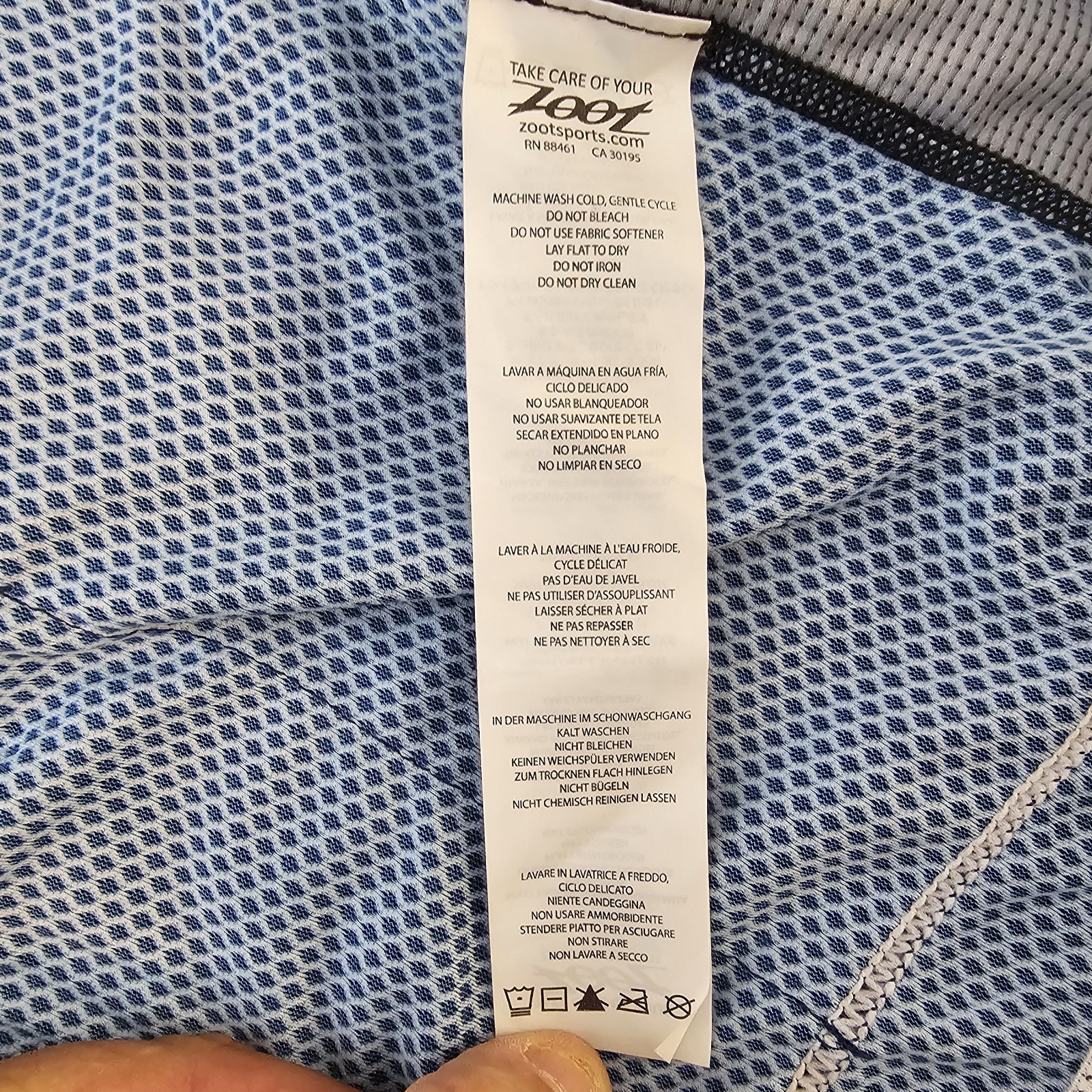NWOT Zoot Ironman USA Lady’s Zippered Top And Padded Riding Pants Jersey Outfit