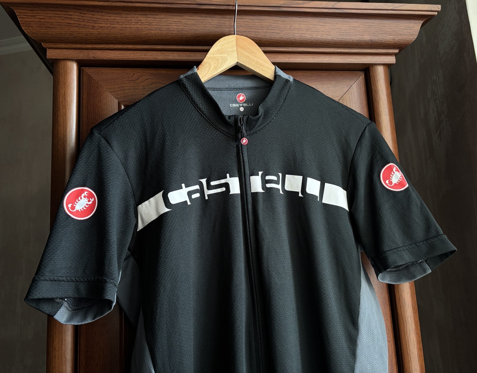 Men’s Castelli Cycling Jersey Full Zip Size XXL Short Sleeve Black / Gray