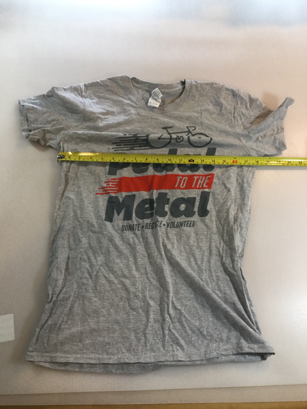 Gildan Womens Size Medium M Casual Cycling T Shirt (6550-1)