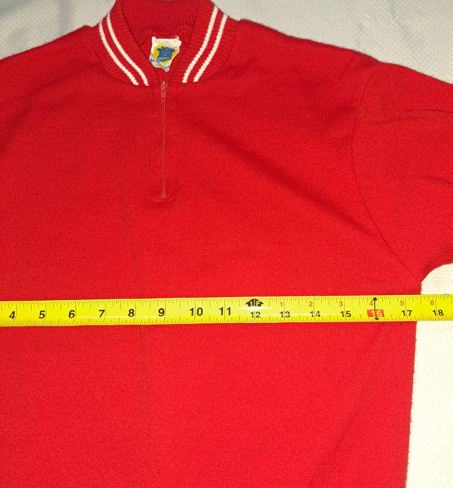 Au Tour De France Cycling Jersey Red Acrylic Euro “Size 4” check measurements