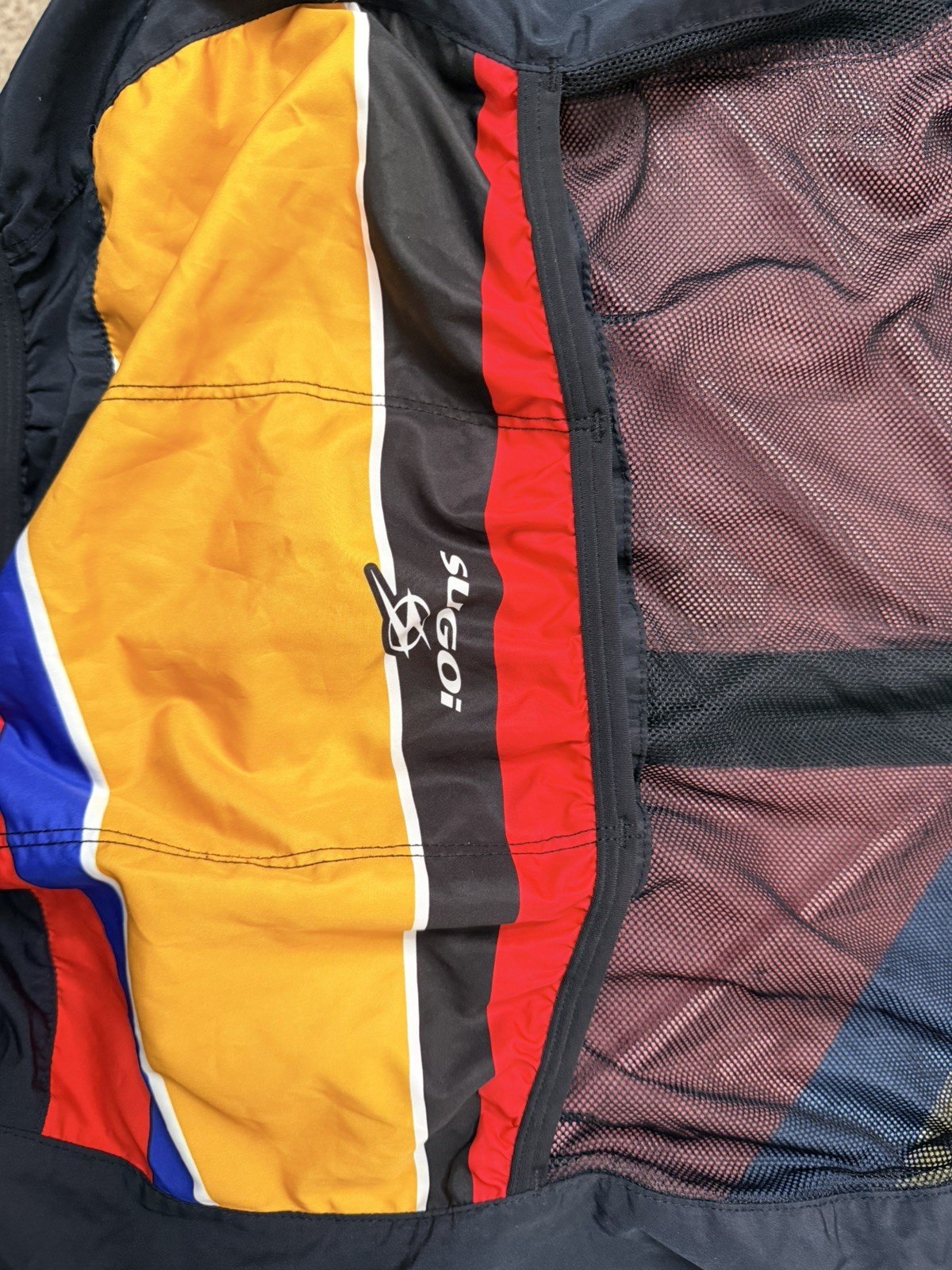 SUGOI Clif Bar Cycling Jacket Men’s Medium Full Zip Sleeveles. Back Partial Mesh