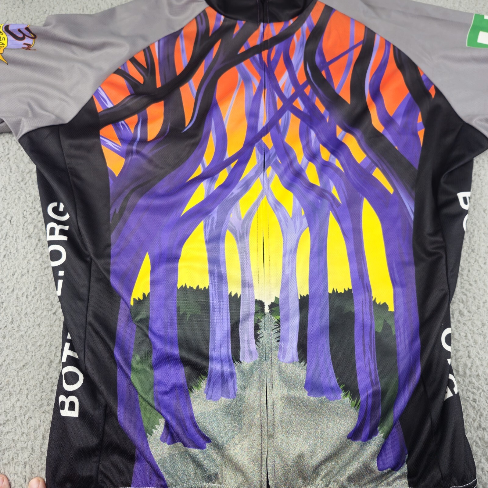 Vomax Cycling Jersey Shirt Adult XL Trees Graphics Bicycle Tour Edition 2015