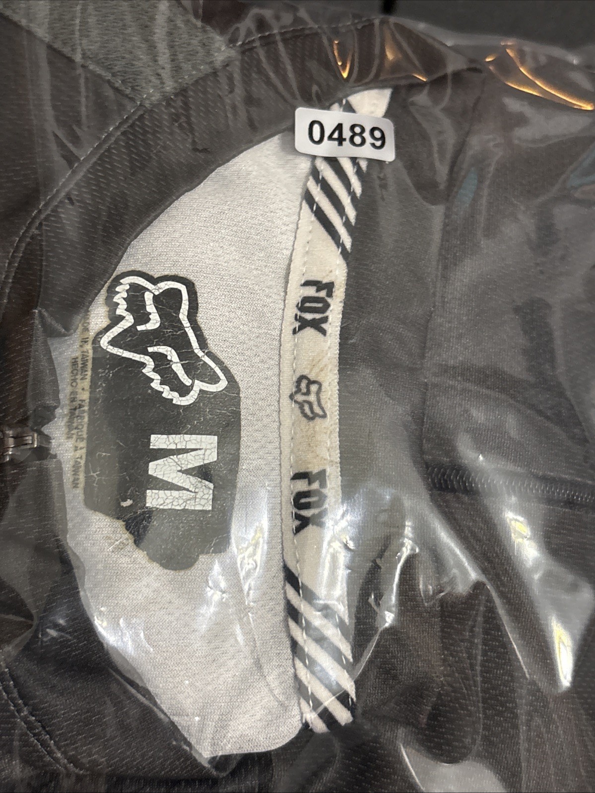 FOX Racing Men’s M Gray/White/Black Full Zip Bicycle Jersey