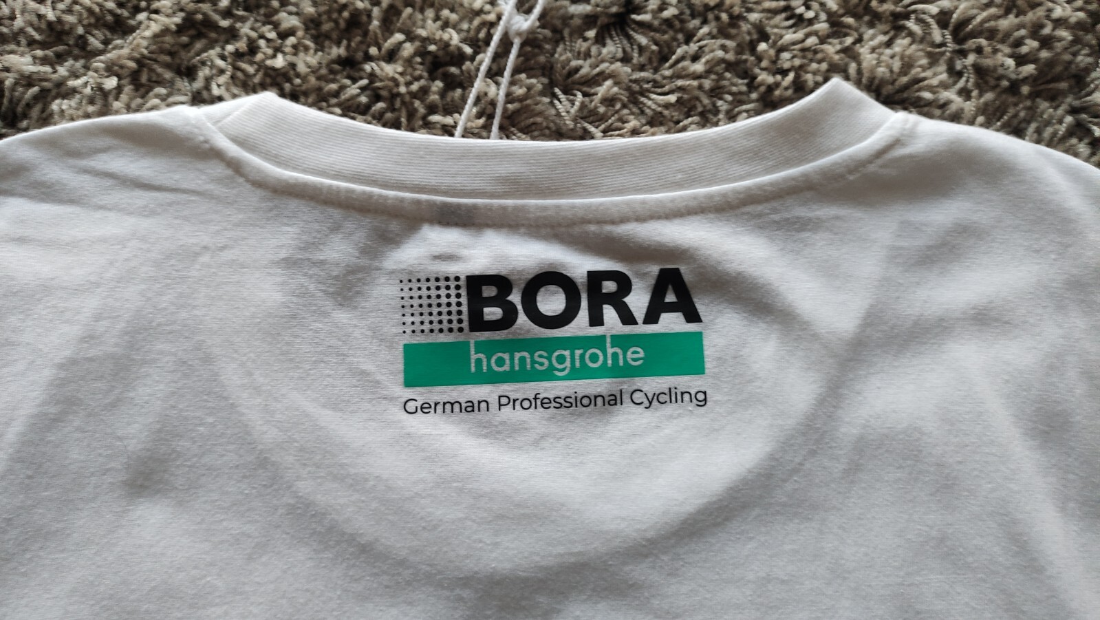 Bora Hansgrohe team Neutral Men’s Short Sleeve 100% Cotton T-Shirt Size:2XL NEW!