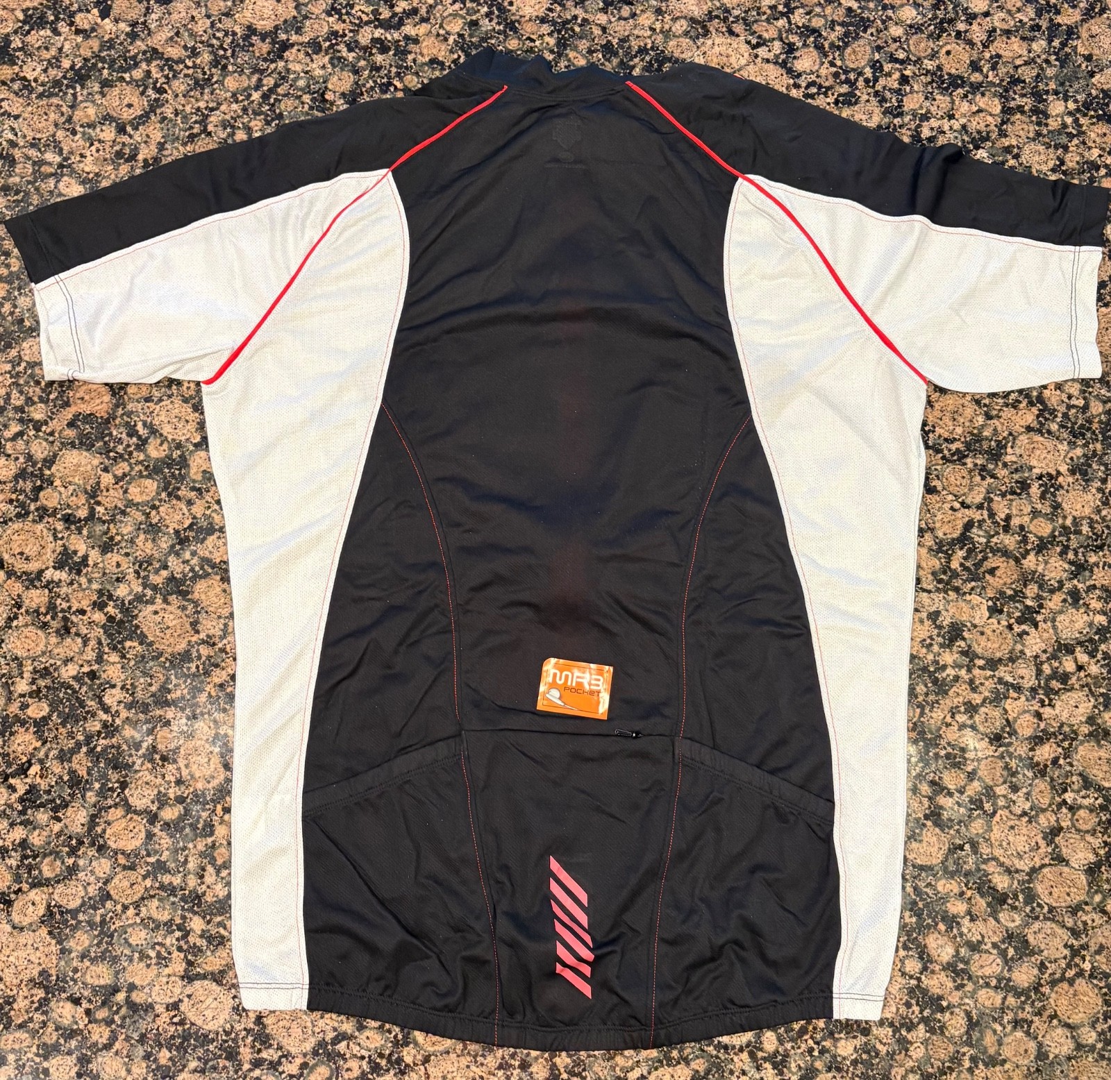NWT Men’s Canari XXL Descente XXL Cycling Jerseys / AeroTech XL Cycling Shorts