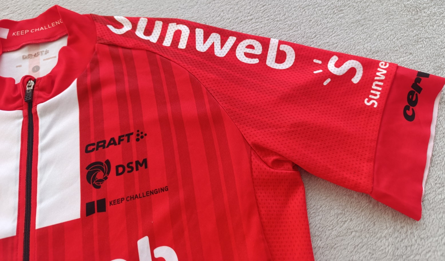 Sunweb Cervelo Craft Uci World Tour mens Red cycling jersey size L