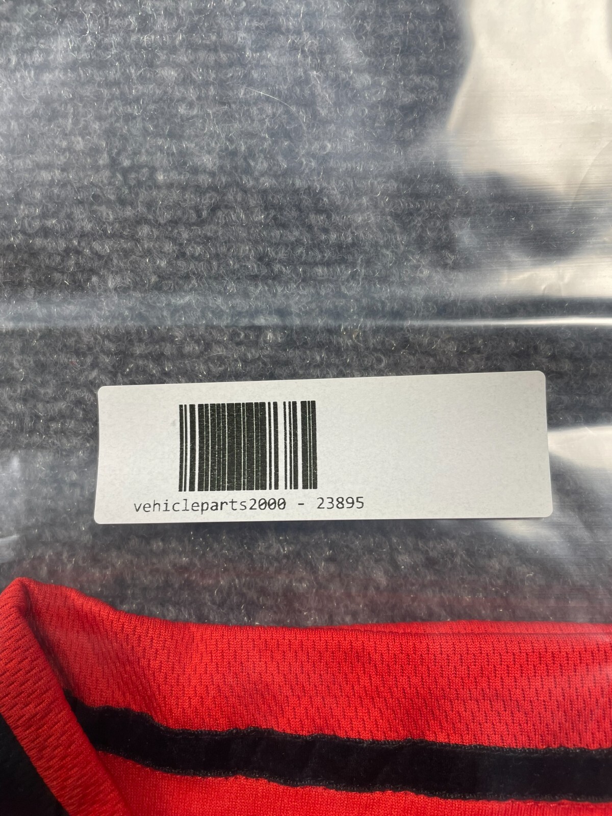 Tenn Men’s T-Shirt Red Half Zip Back Pockets Short Sleeve Size L(42-44)