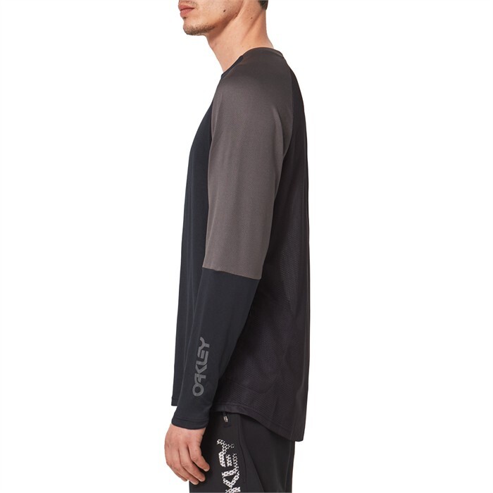 ~New~ Oakley Factory Pilot MTB Jersey Long Sleeve Jersey T- Shirt Technical