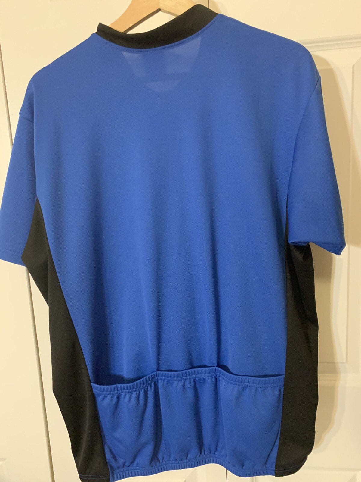 Mt Borah XL Black Blue Half Zip Cycling Jersey 3 Bottle Pockets 100% Micro-Poly