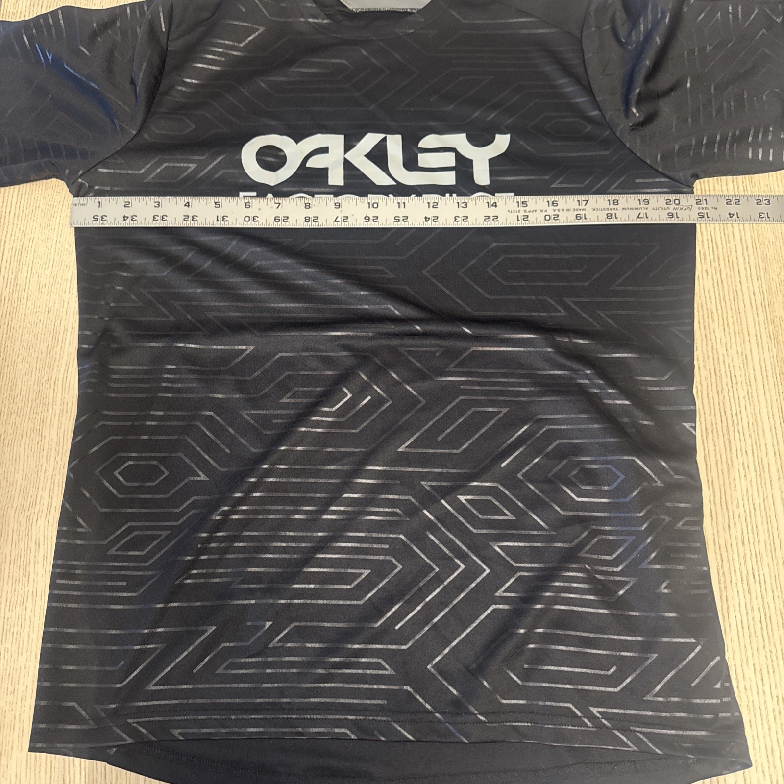 Oakley Pipeline Trail Factory Pilot Men’s Jersey Cycling Shirt Size Medium