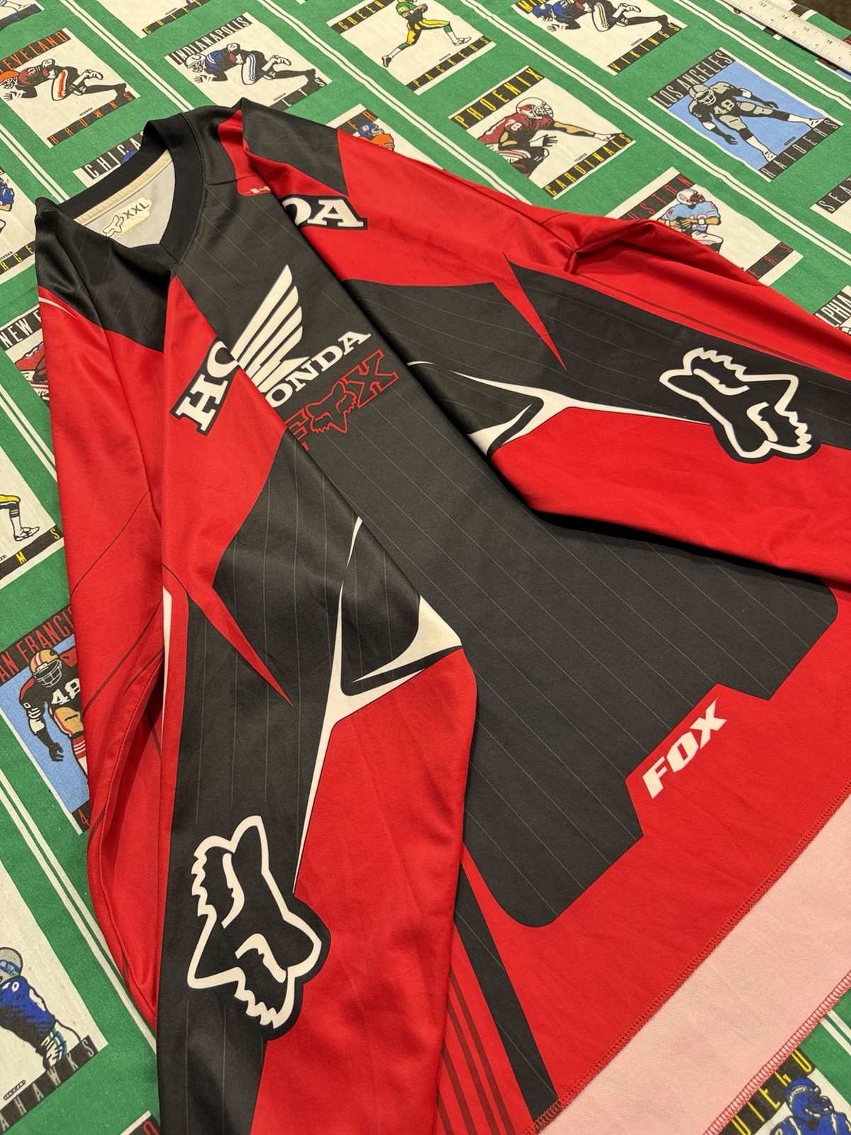 Fox Honda Men’s 2XL Red Black White Graphic Jersey Long Sleeve V-Neck Mesh