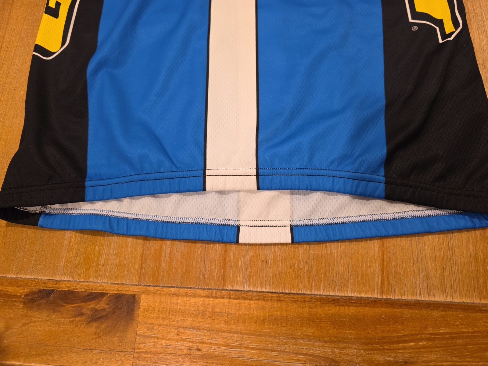 De Marchi Large GT Bicycles Jersey Shimano, Rock Shox, Michelin
