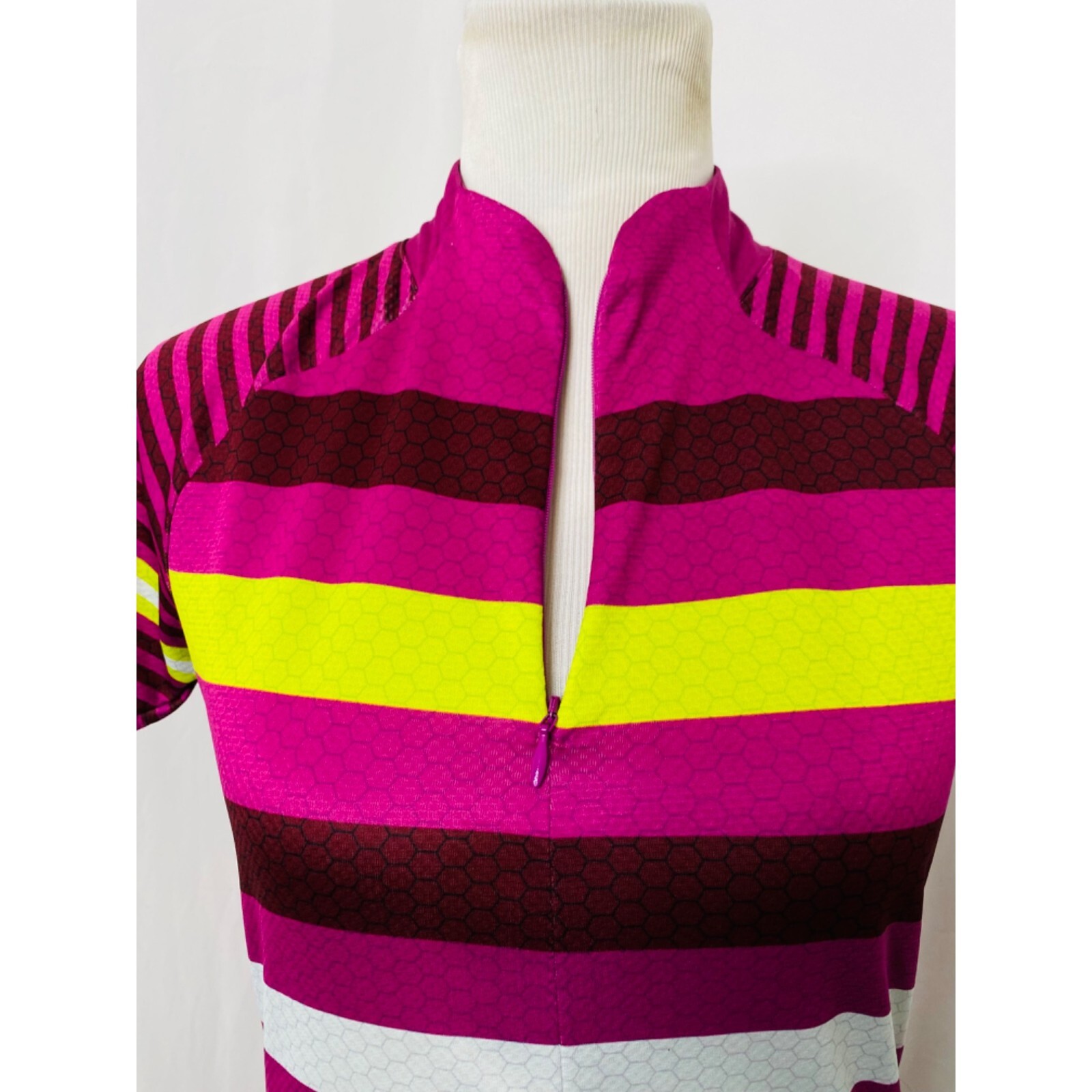 Novara Cycling Jersey Womans Small Multicolor Short Sleeve High Neck
