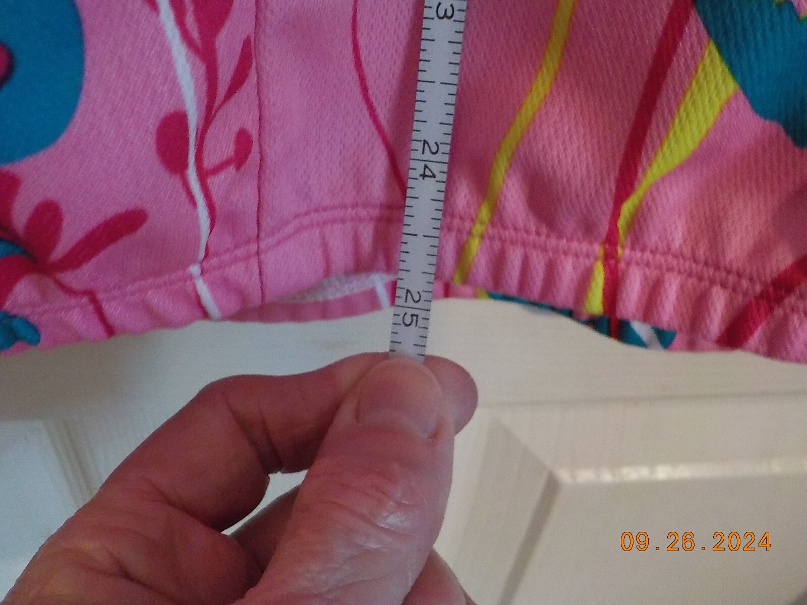PEARL IZUMI MULTI COLOR PINK/RED/WHITE/AQUA/GREEN CYCLING SHIRT STYLE 0790 2011