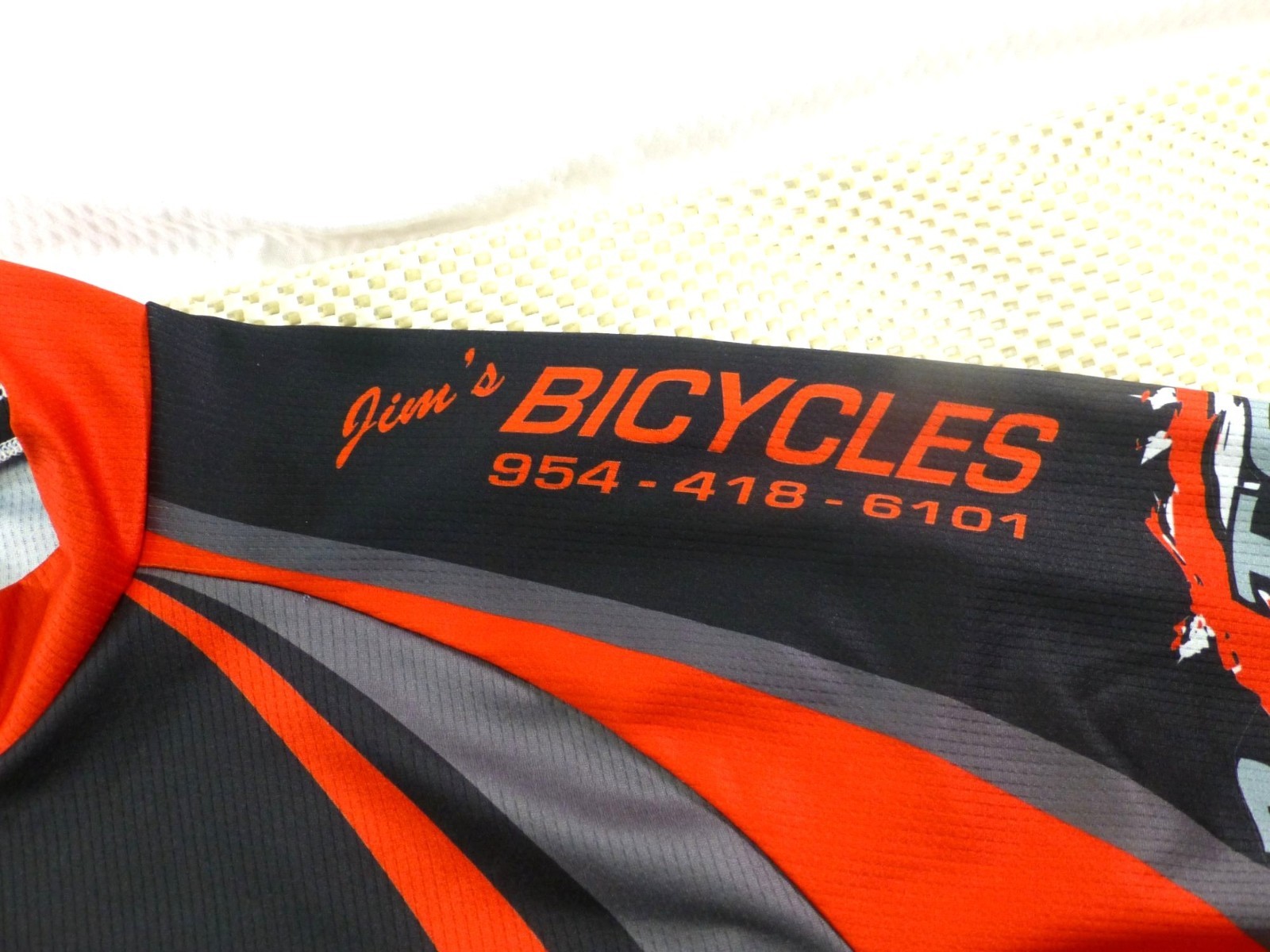 One-To-One Fitness Cycling Jersey Mens Red Black Graphic Mercedes-Benz BCZ