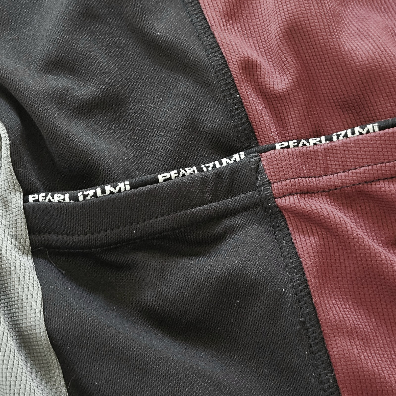 Pearl iZumi Womens Large Full Zip Cycling Jersey Pockets L Sleeve Black Maroon