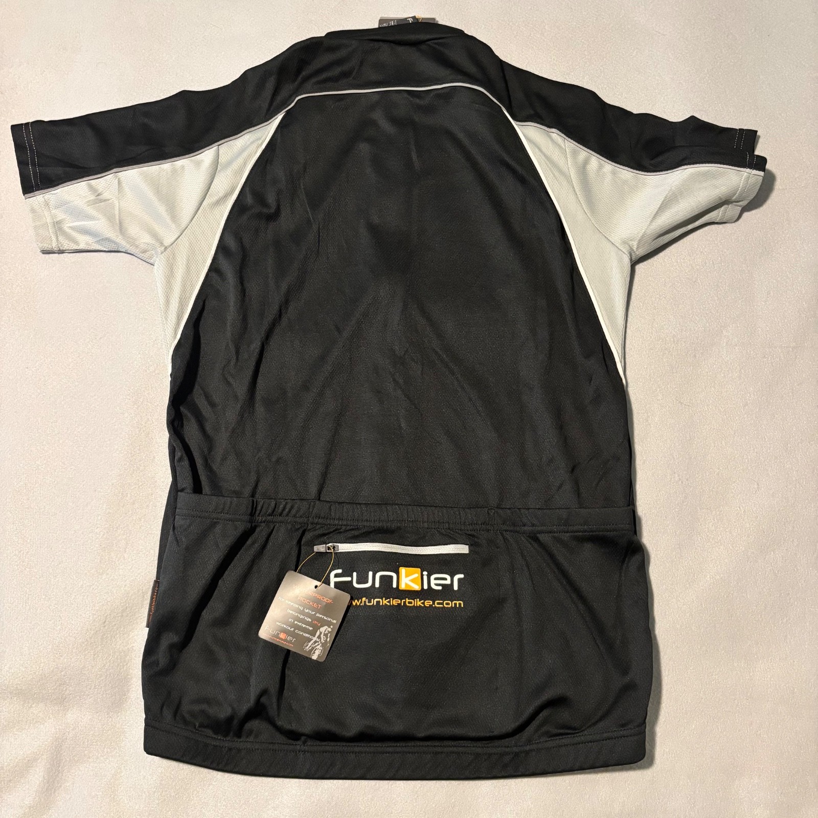 Funkier Men’s Black and Gray Short Sleeve Cycling Jersey Full Zipper New