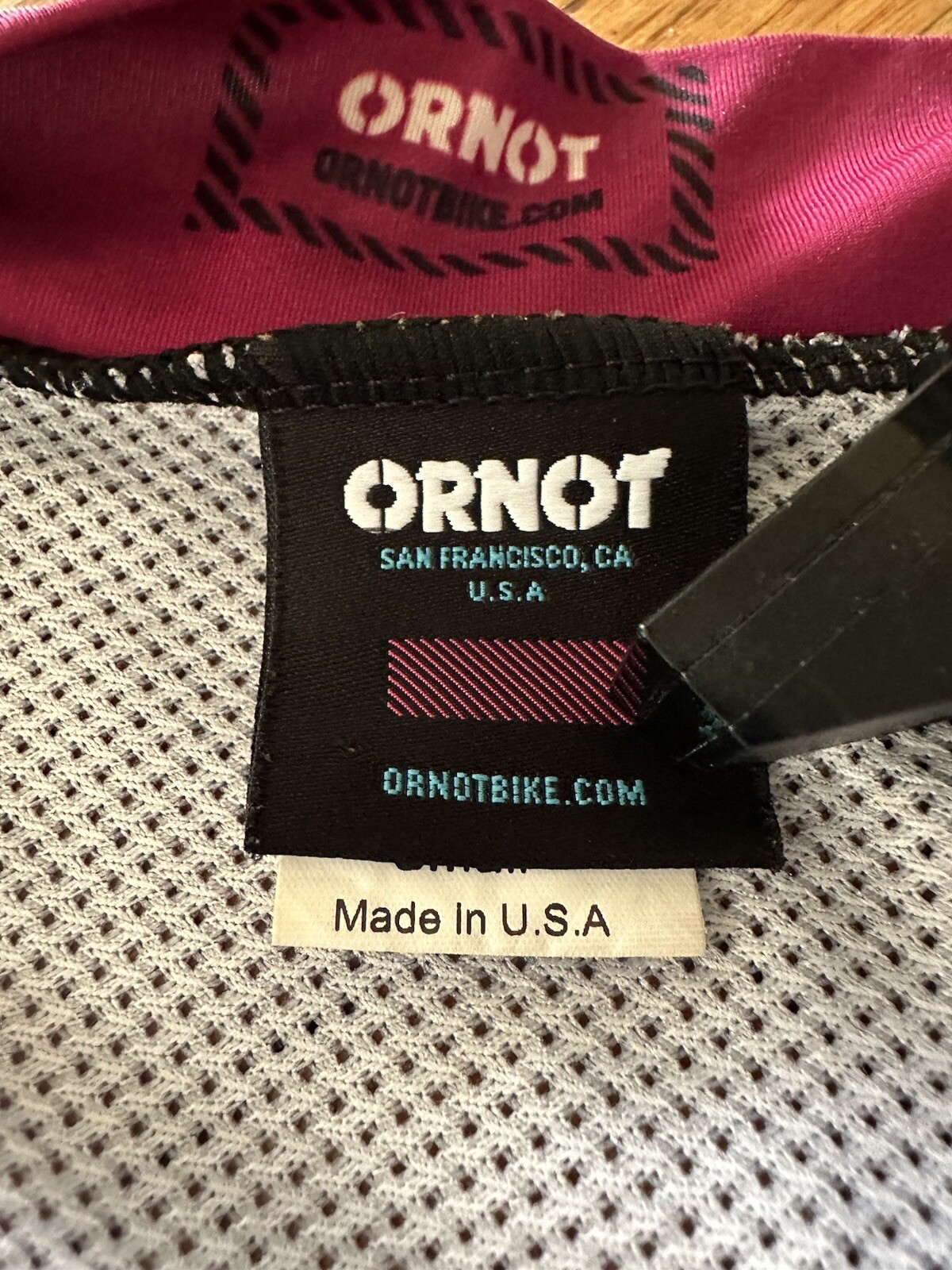 Ornot Cycling Jersey Short Sleeve Gray Polka Dots Men’s Small Women’s Medium