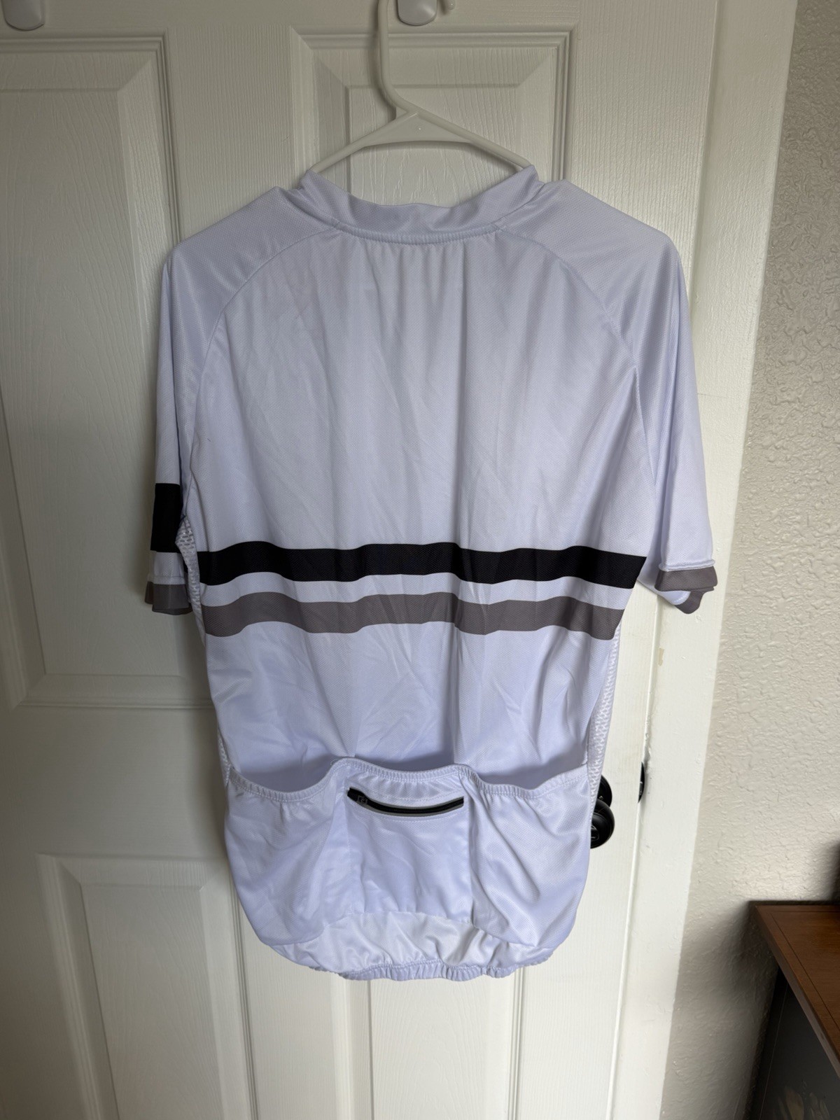 XL Cycling Jersey White Striped Full Zip Short Sleeve Mock Neck Back Pockets