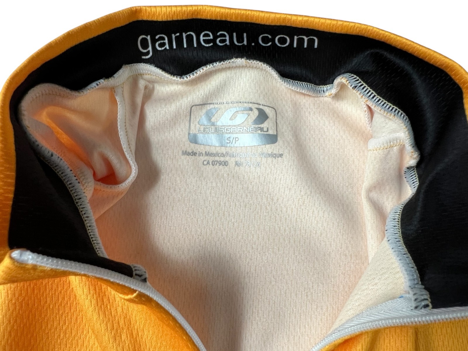 Louis Garneau The Black Dog Cycling 1/2 Zip Front Back Pocket Top Size S