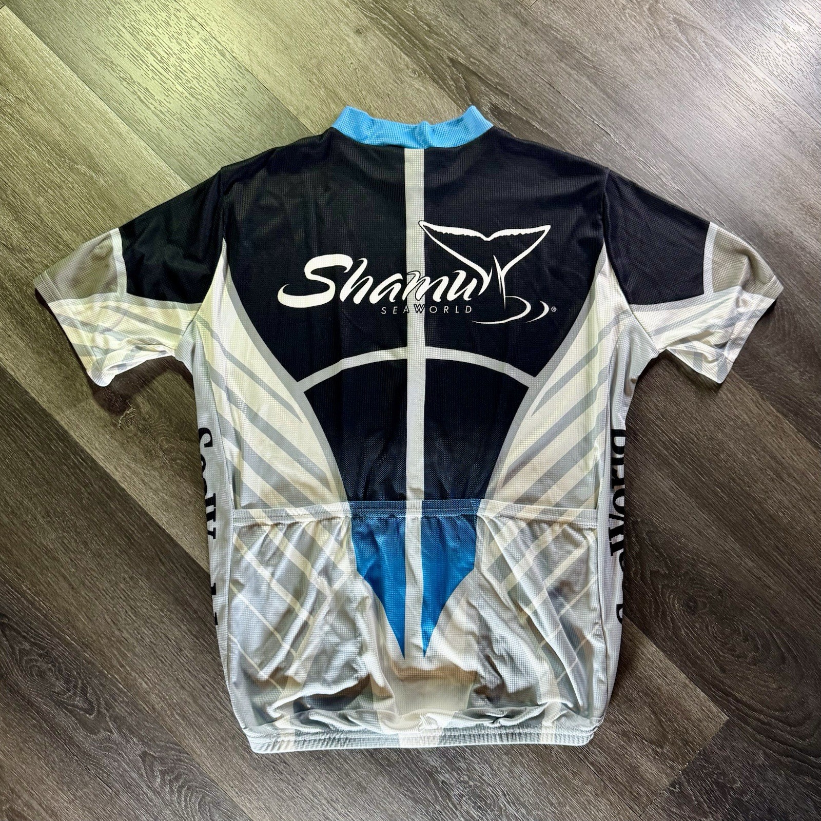 Voler Mens XL Cycling Jersey 21.5″ P2P (8/10) Short Sleeve Blue