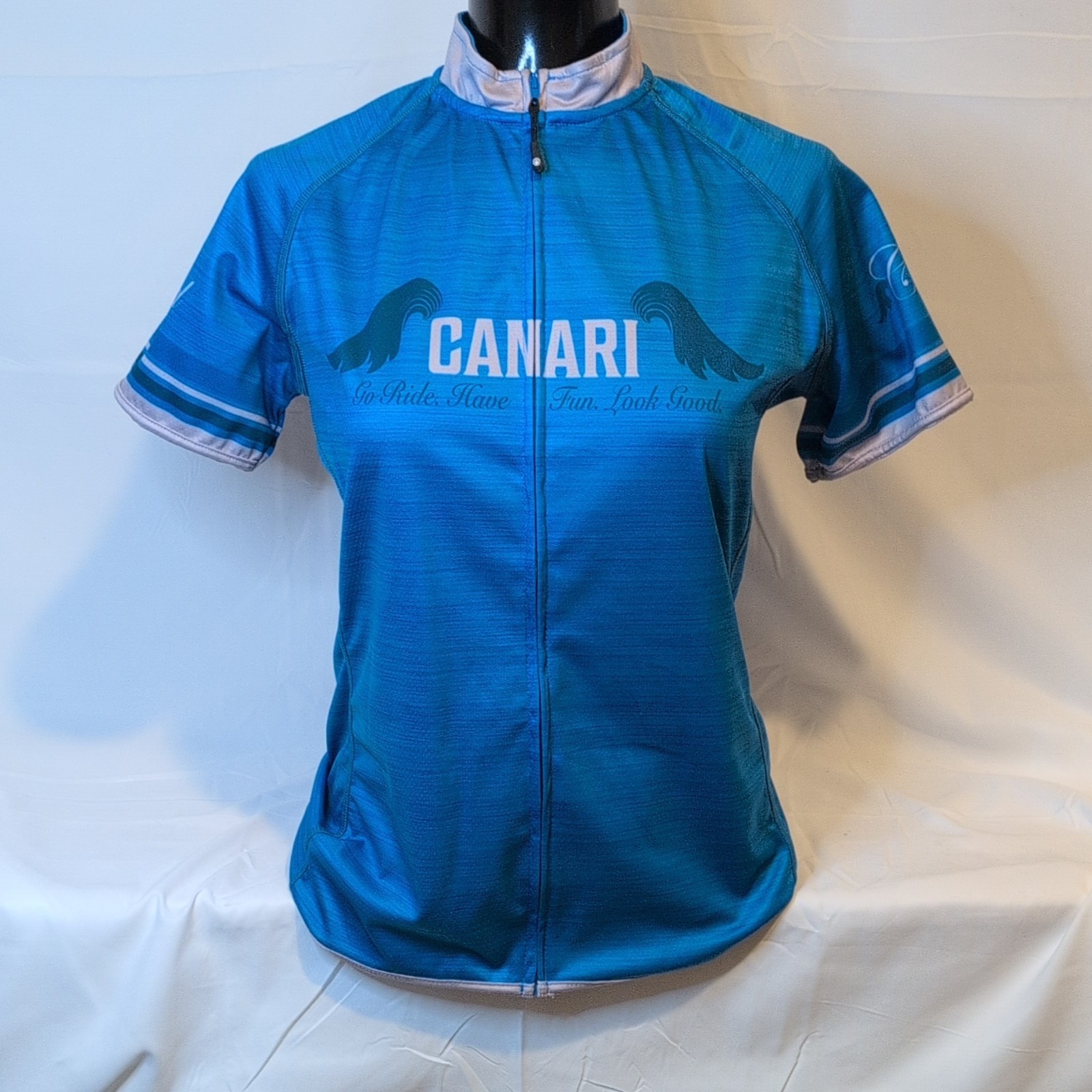 Canari Women’s Cycling Jersey LG Blue Short Sleeve Full Zip And Pockets A33