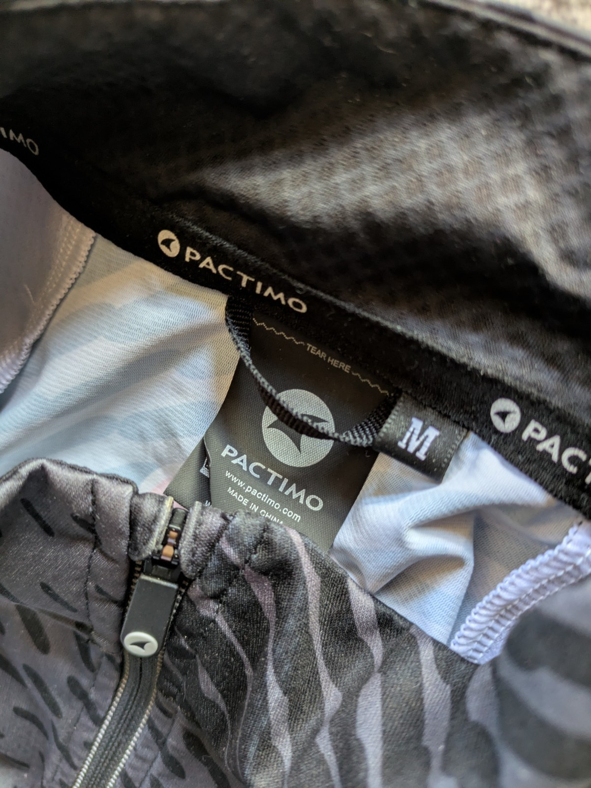 PACTIMO Cycling Windbreaker Jacket Softshell Mens M Black Gray Windstopper