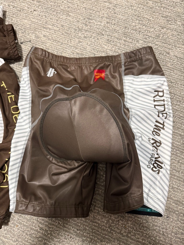 Ride The Rockies Cycling Jersey Shorts Set XL Hincapie Wells Fargo Denver Post