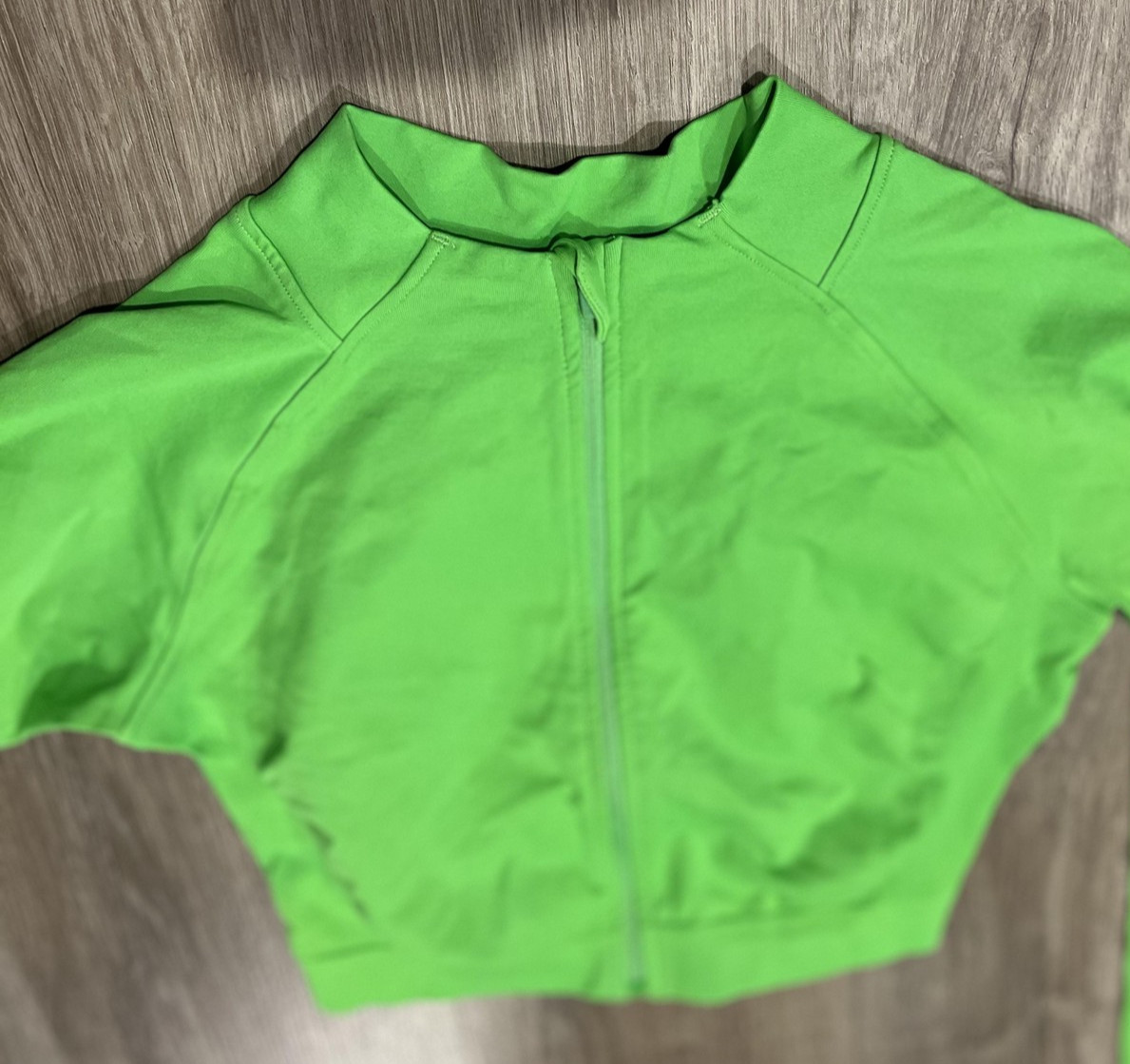 Velaura Zip Up Womens Medium Green slim fit high neck crop countour enhanced fit