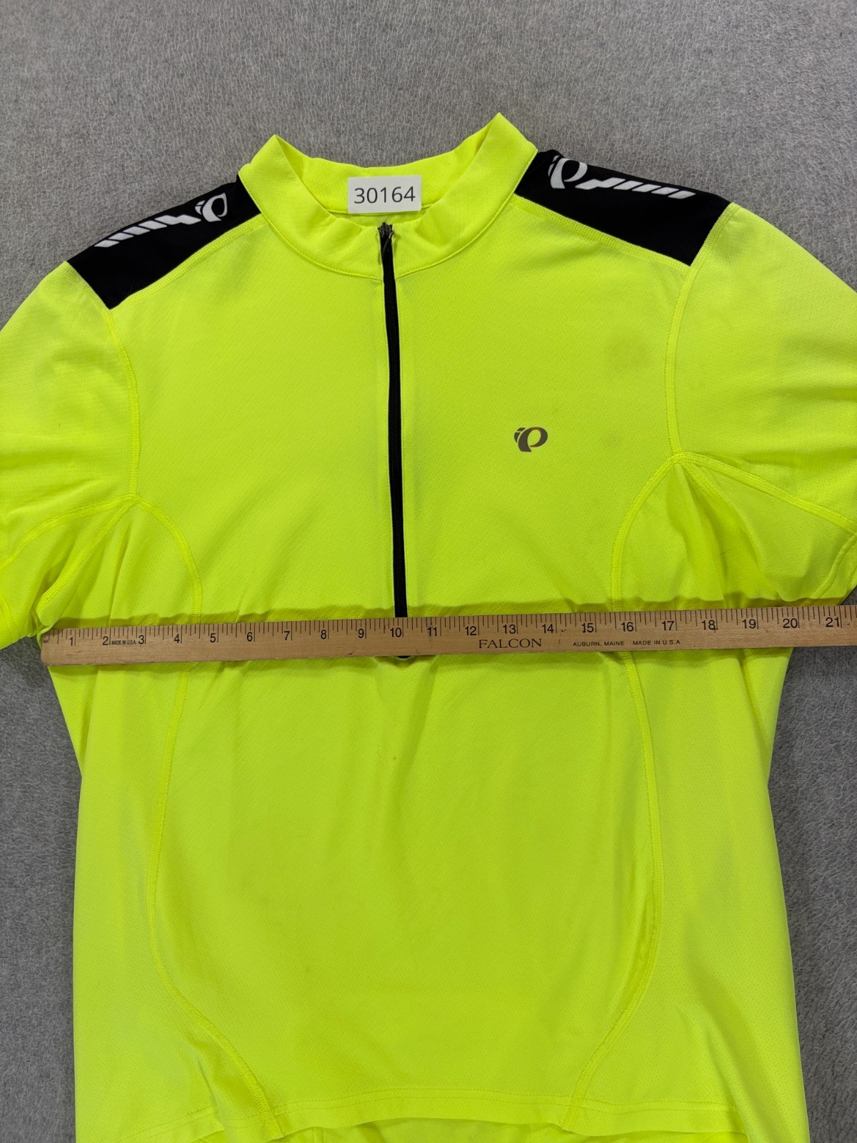 Pearl Izumi Select Series Neon 1/2 Zip Cycling Jersey (Men’s XL)