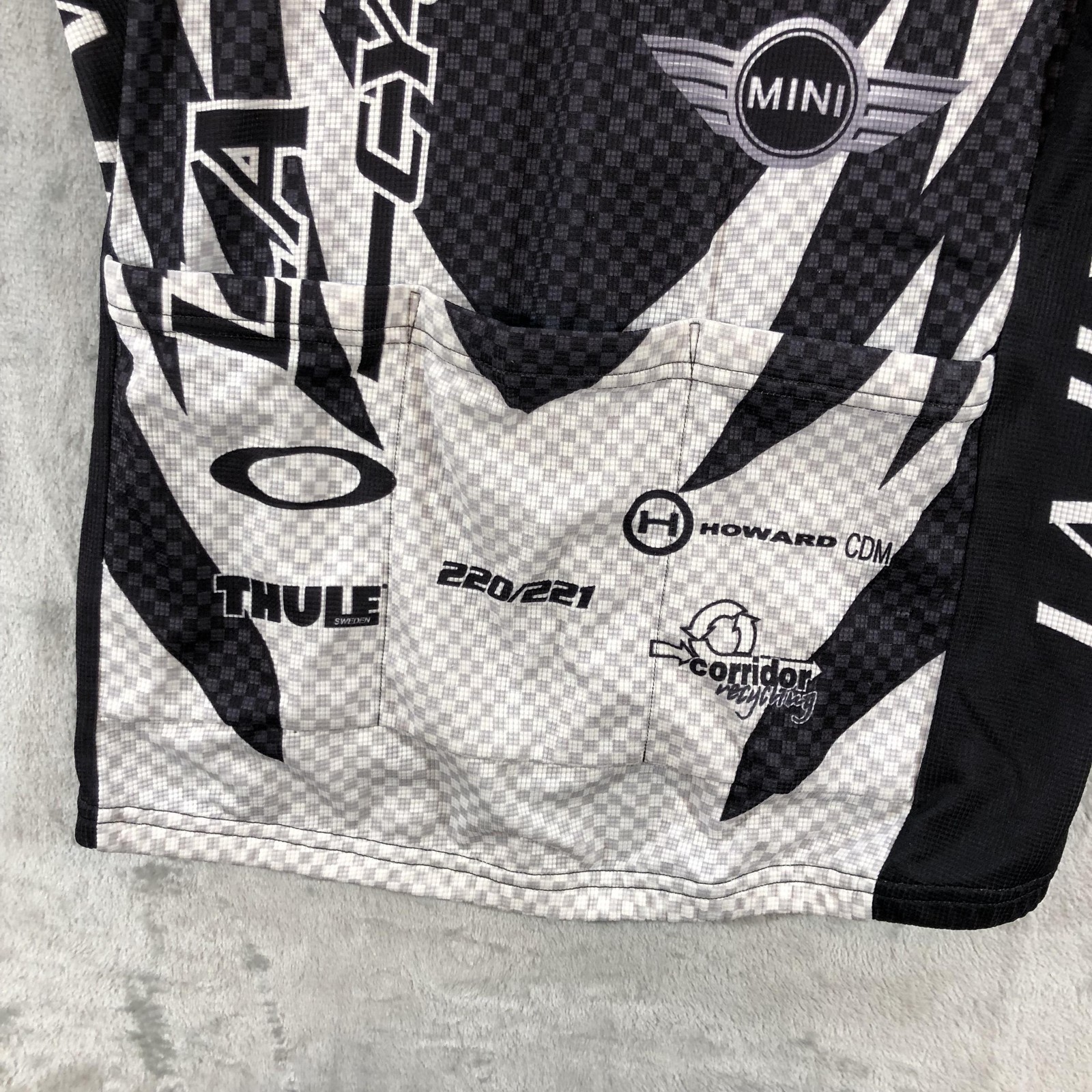 Squadra Cycling Jersey Mens Small Black BMW La Habra 1/4 Zip Shirt Bike