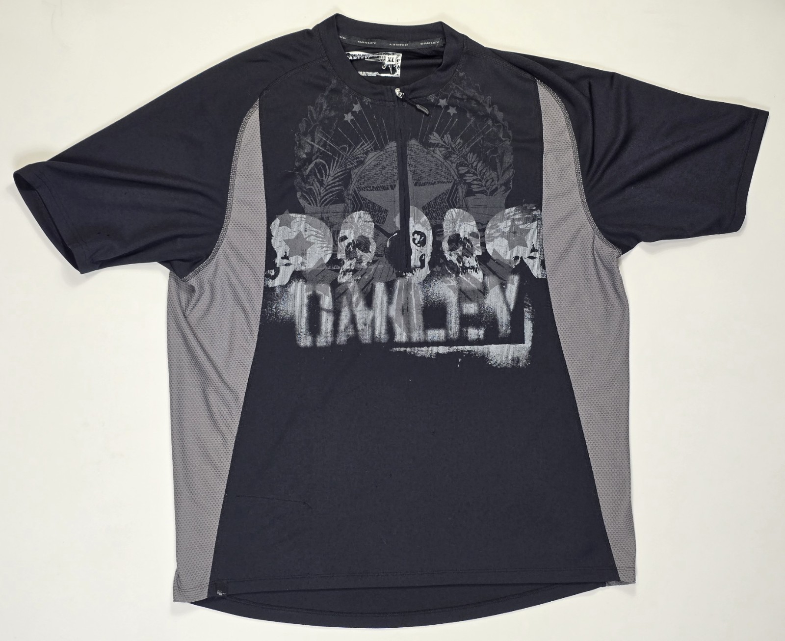 Vintage Oakley Skull Graphic 1/4 Zip Cycling Jersey Mens XL Black Grey Tech Y2K