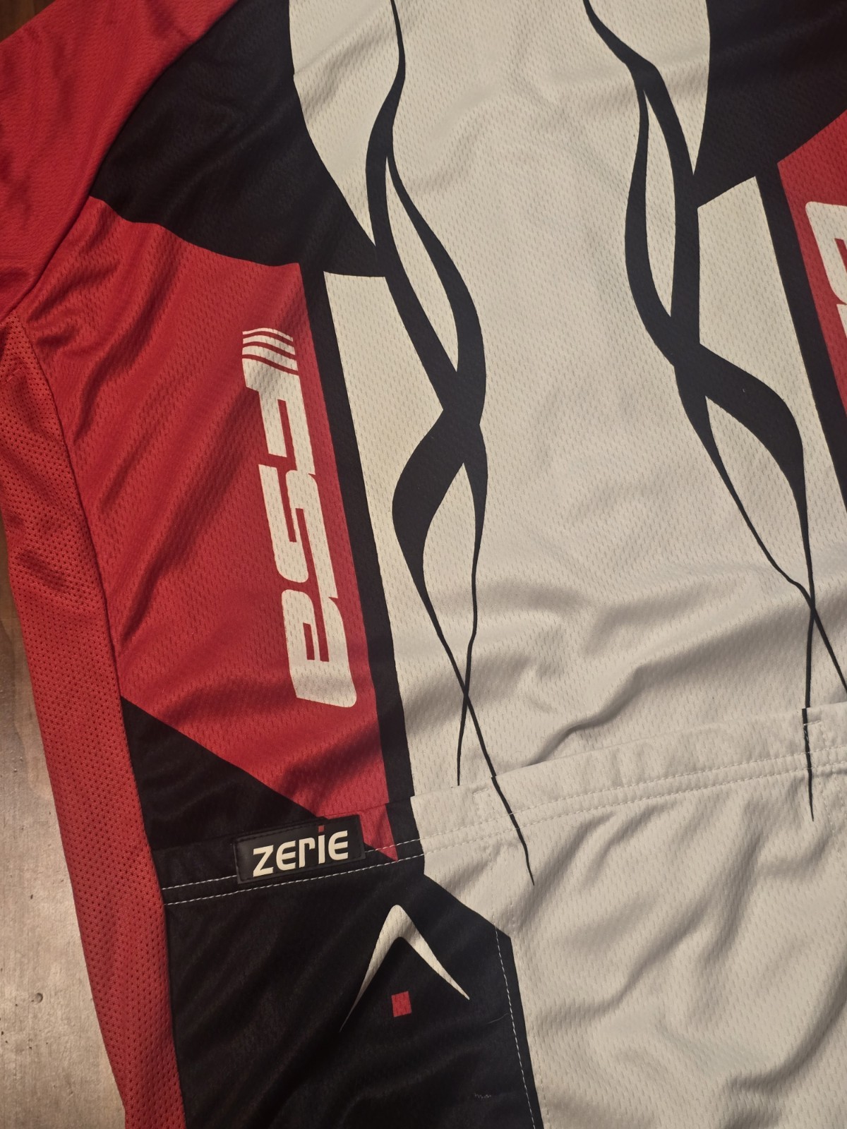 Zerìe Cycling Jersey Men’s M Red Black White FSA Full Speed Ahead Bike Shirt