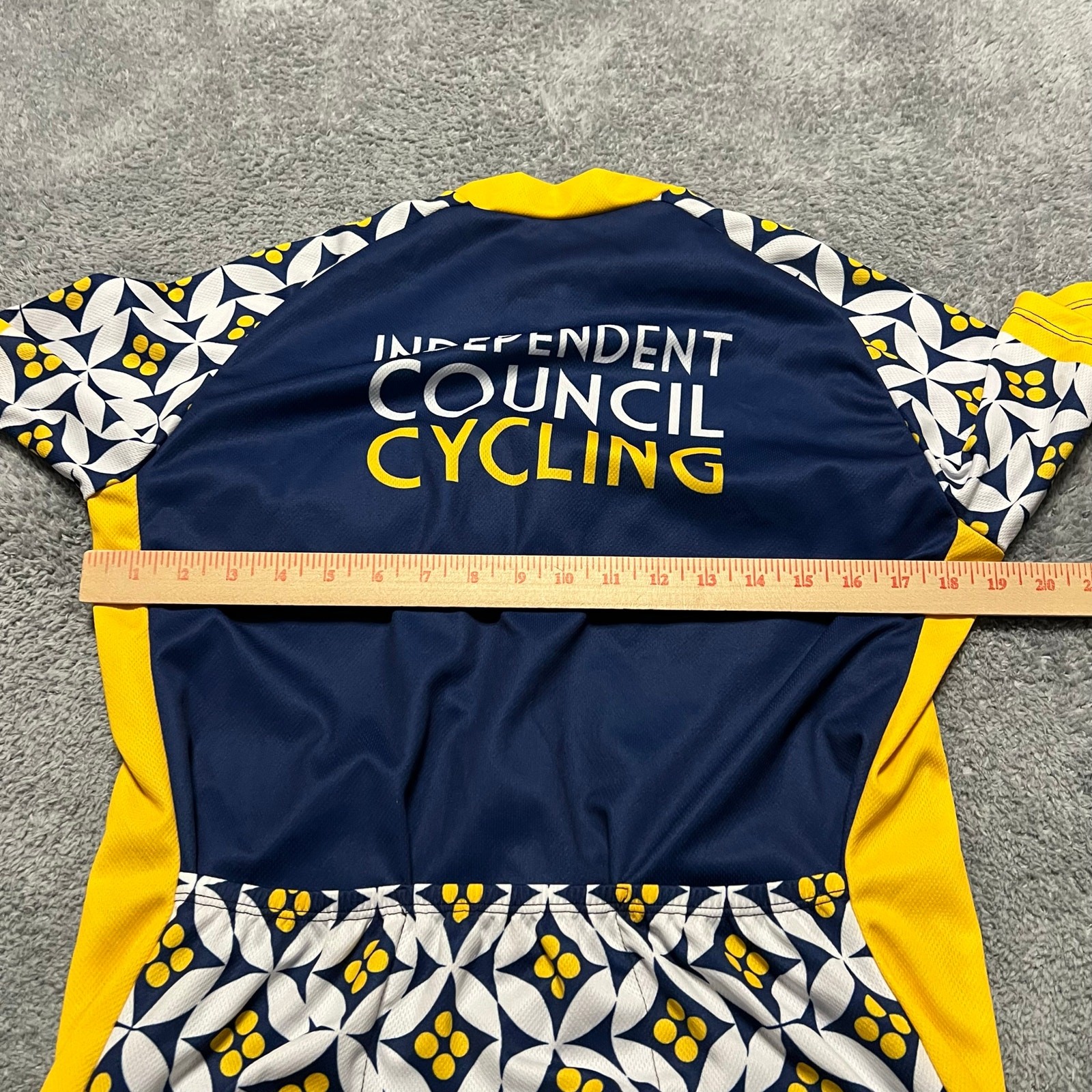 Podiumwear Cycle Jersey Shirt Mens Medium Performance Cycling Pocket