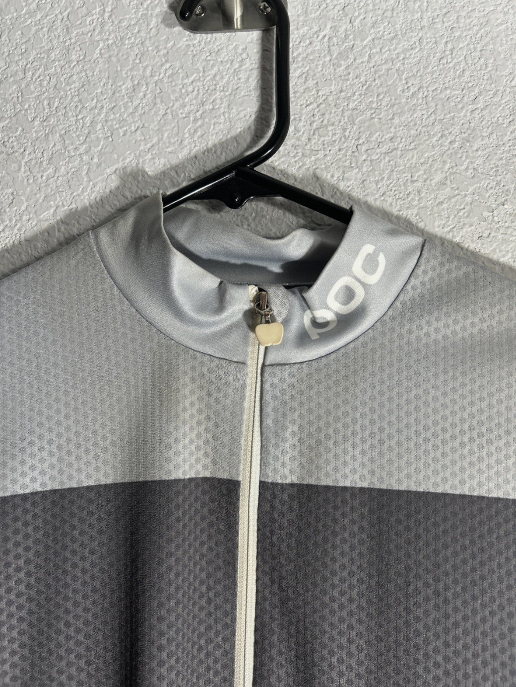 POC Men’s M Essential Logo Road Cycling Jersey Hydrogen Two Tone Gray Fendo