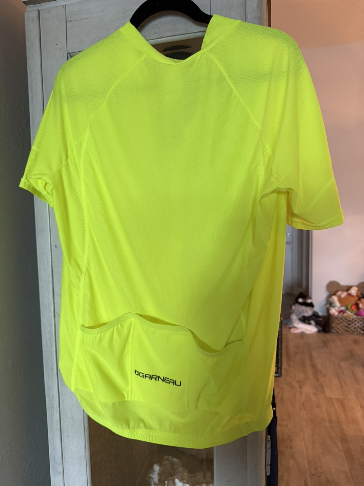 Louis Garneau NWT Mens Large Neon Yellow Full Zip Breathable Back Pocket Jersey
